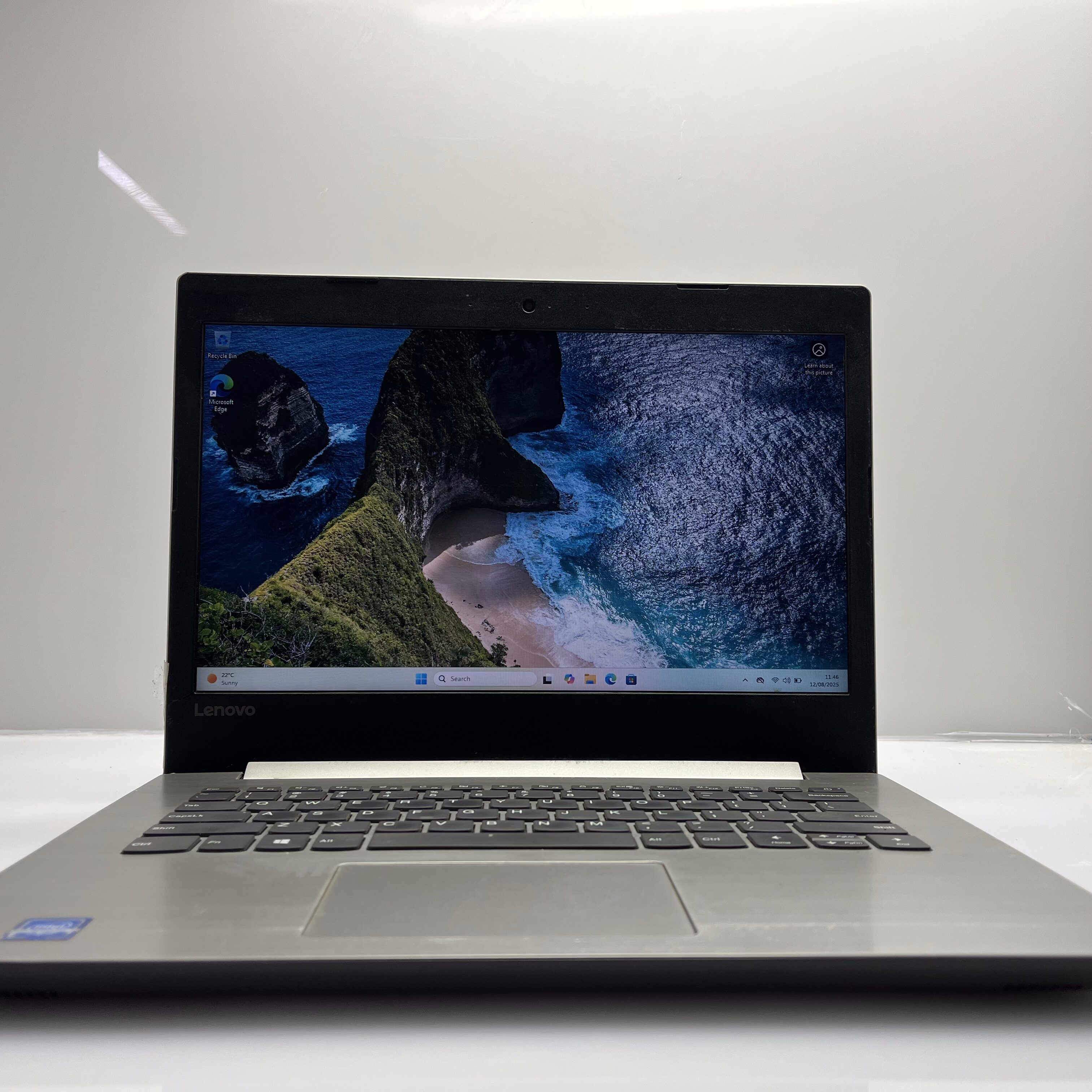 Lenovo 80SG "Celeron" 4GB RAM 512GB SSD (SATA) Silver - Image 3