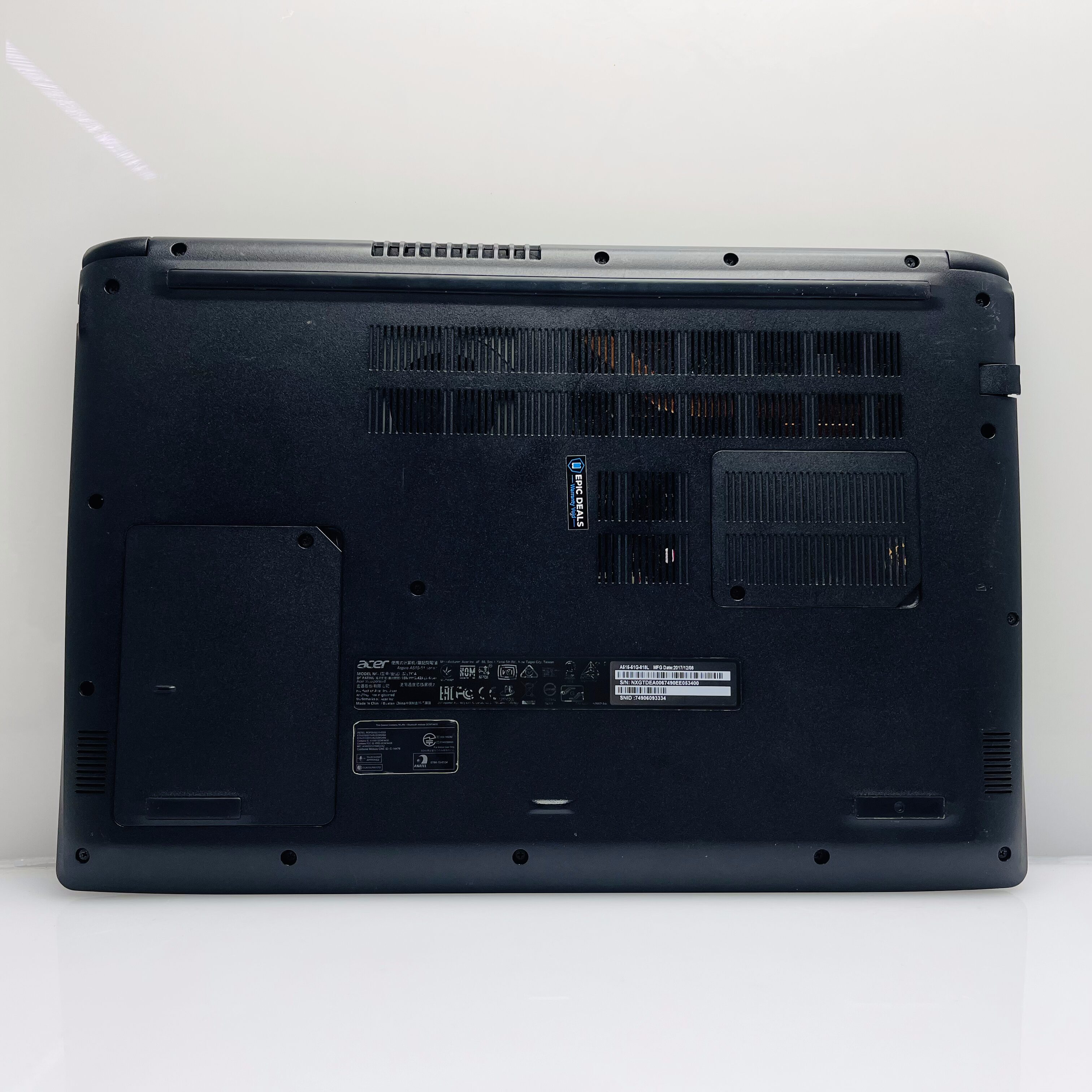 Acer Aspire A515-51 8th Gen "Core i7" 1.80GHz 8GB RAM 500GB SSD Grey - Minor Bright Spots And Cracked Casing - Image 9