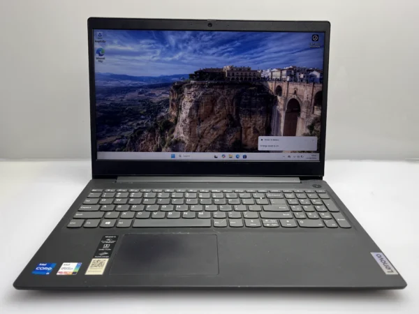 Lenovo IdeaPad 3 15ITL05 11th Gen 8GB RAM 512GB SSD NVMe Black