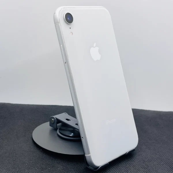 iPhoneXR ホワイト 64GB Buy an Apple iPhone XR 64GB White | Phonetradr