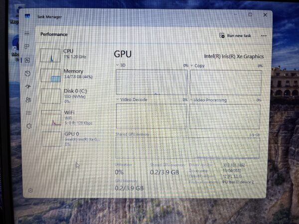 Lenovo IdeaPad 3 15ITL05 11th Gen 8GB RAM 512GB SSD NVMe Black - Bright Spots And Damaged Casing - Image 14
