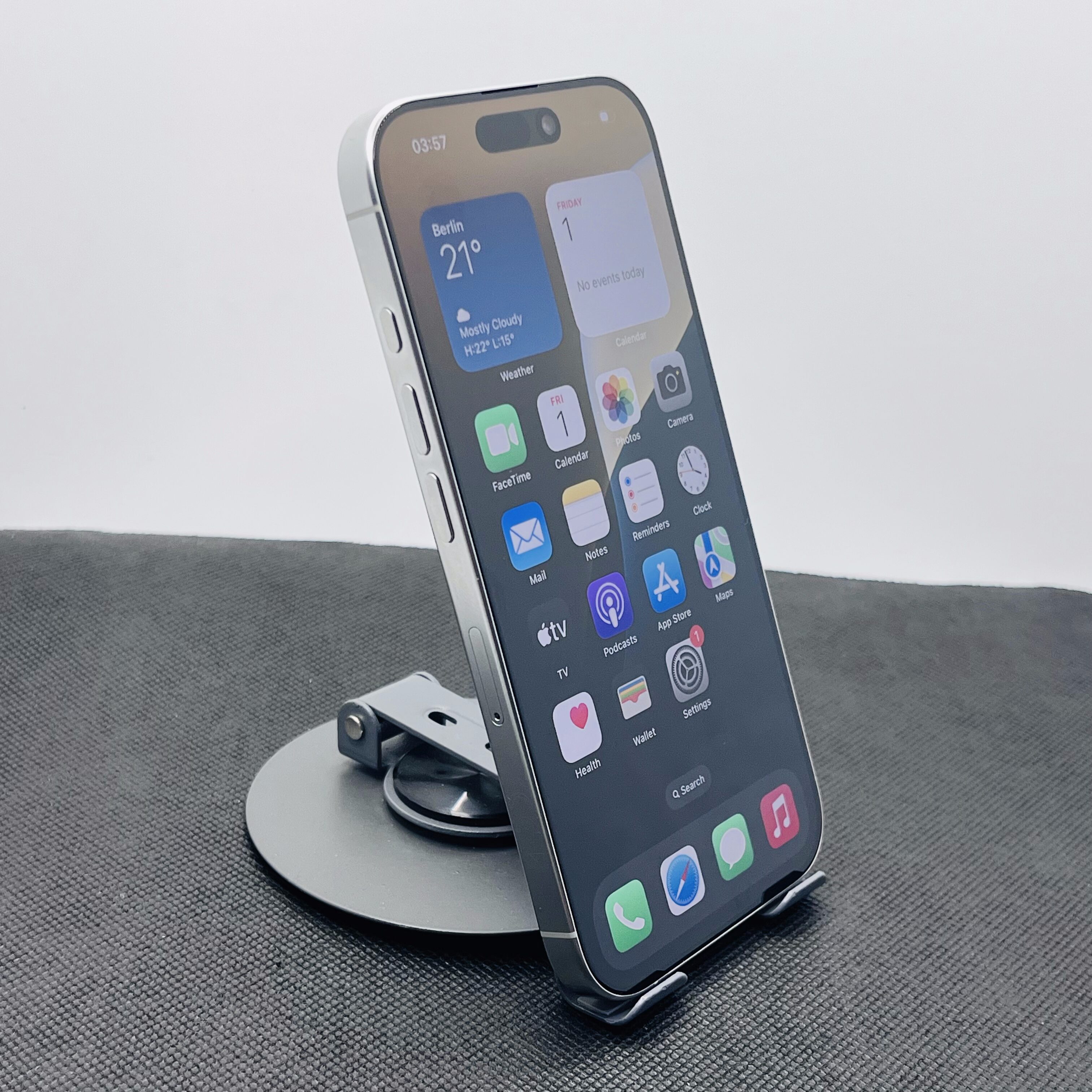 Apple iPhone 16 Pro 256GB White Titanium (10 Year Warranty) - Mint Condition - Image 3