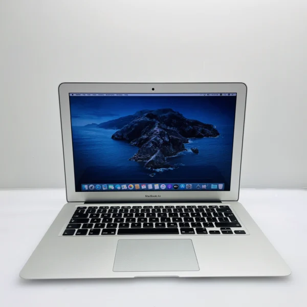 Apple MacBook Air 13-Inch “Core i5” 1.8GHz (2017) 8GB RAM 256GB