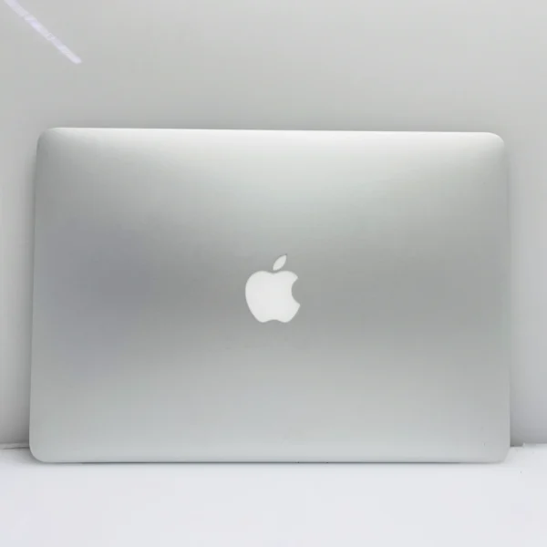 Apple MacBook Air 13-Inch “Core i5” 1.8GHz (2017) 8GB RAM 256GB