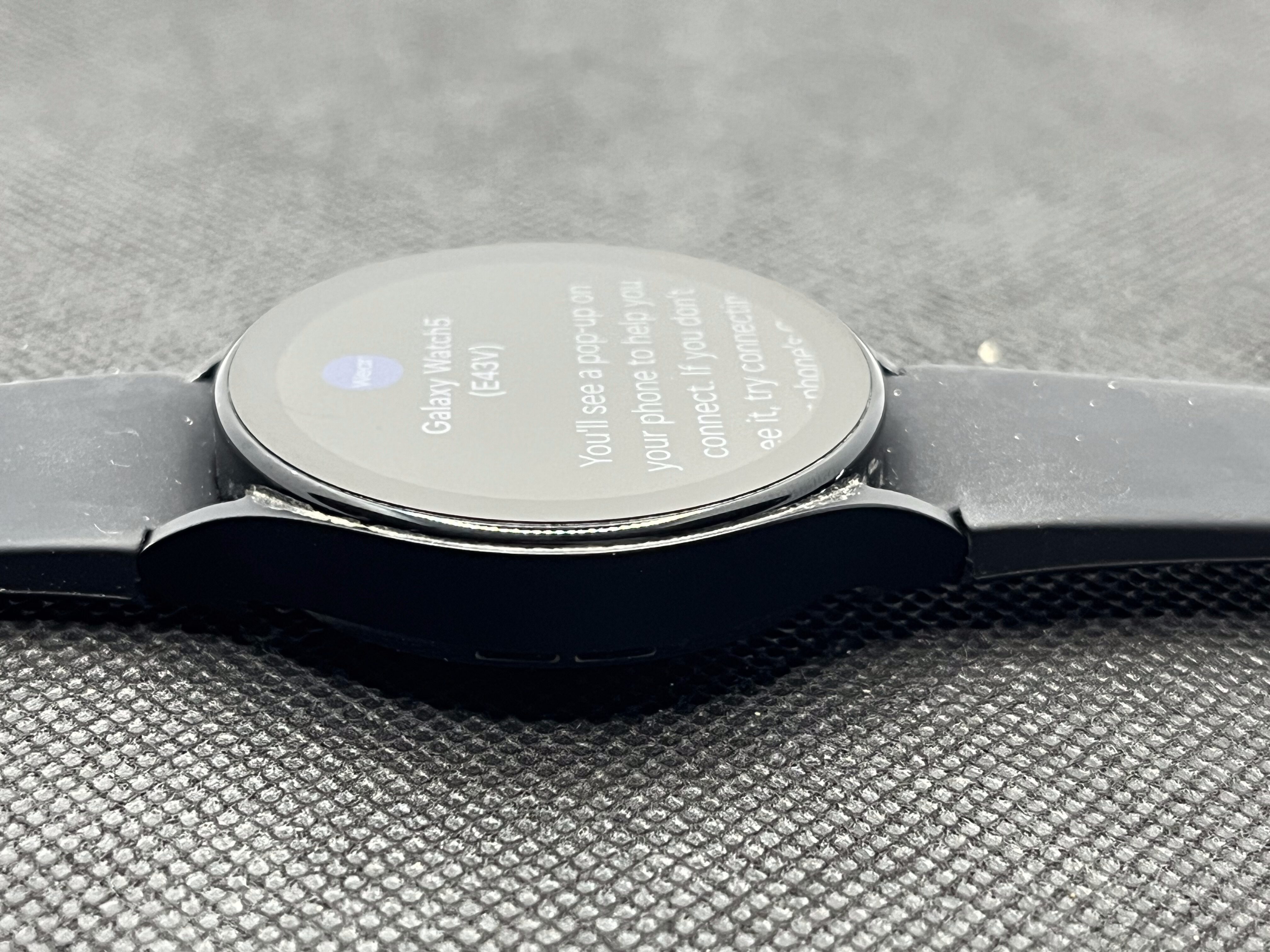 Samsung Galaxy Watch 4 40mm GPS Only Black - Image 3