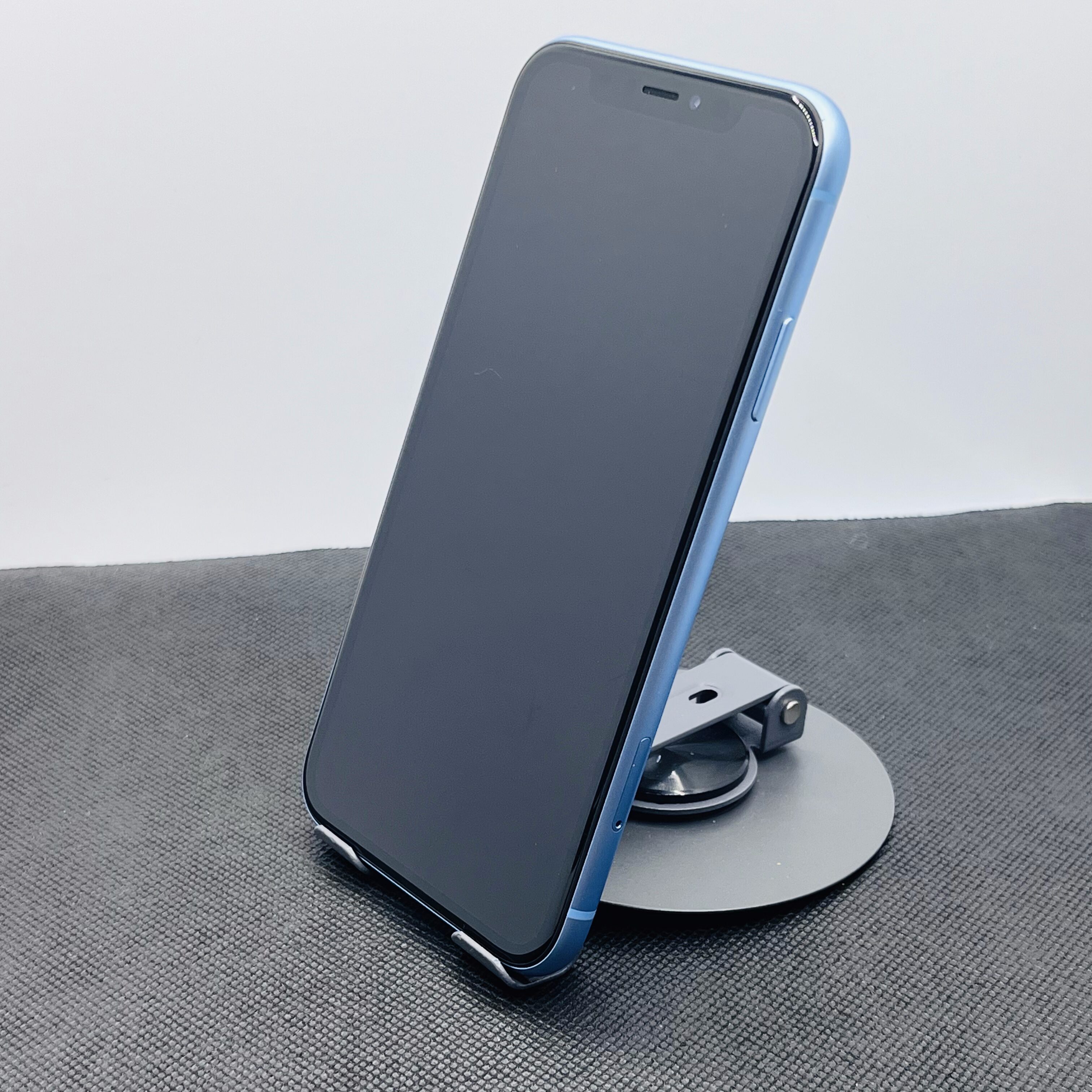 Apple iPhone XR 64GB Blue (3 Month Warranty) - Image 7