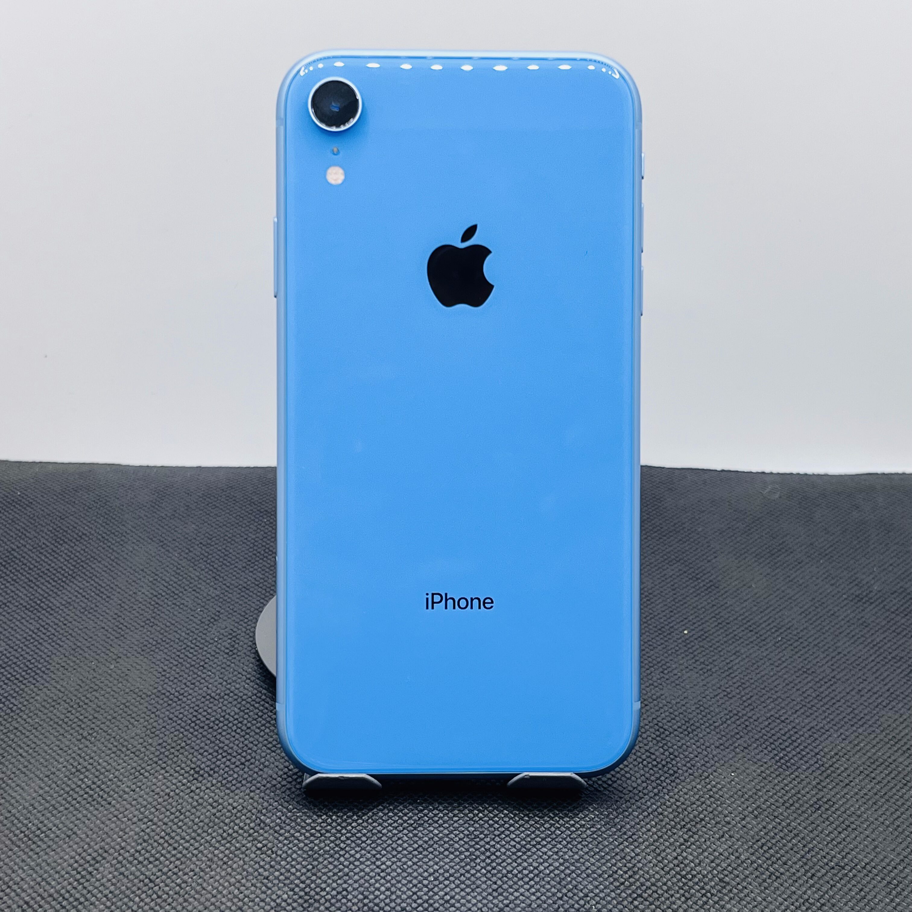 Apple iPhone XR 64GB Blue (3 Month Warranty) - Image 9