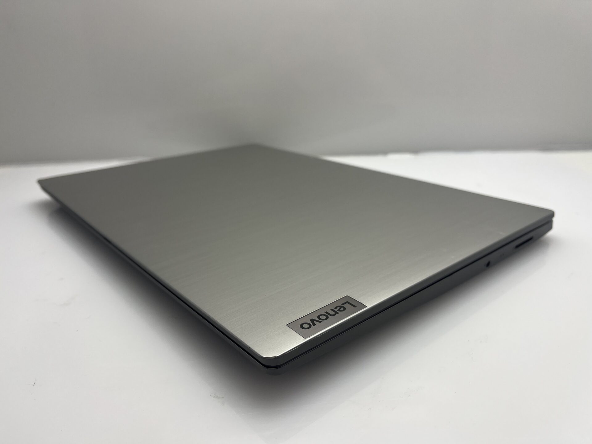 Lenovo IdeaPad 3 15IML05 "Core i3" 8GB RAM 512GB SSD Silver - Image 7