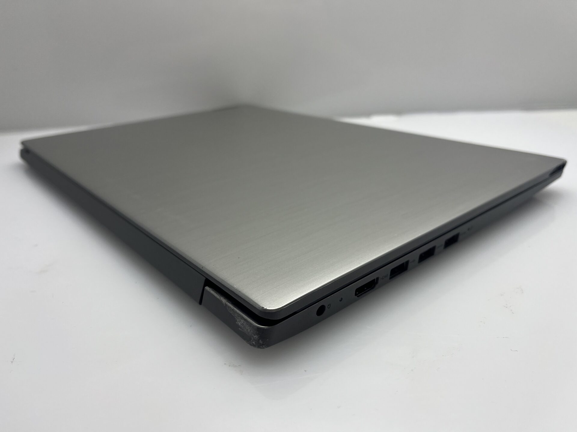 Lenovo IdeaPad 3 15IML05 "Core i3" 8GB RAM 512GB SSD Silver - Image 6