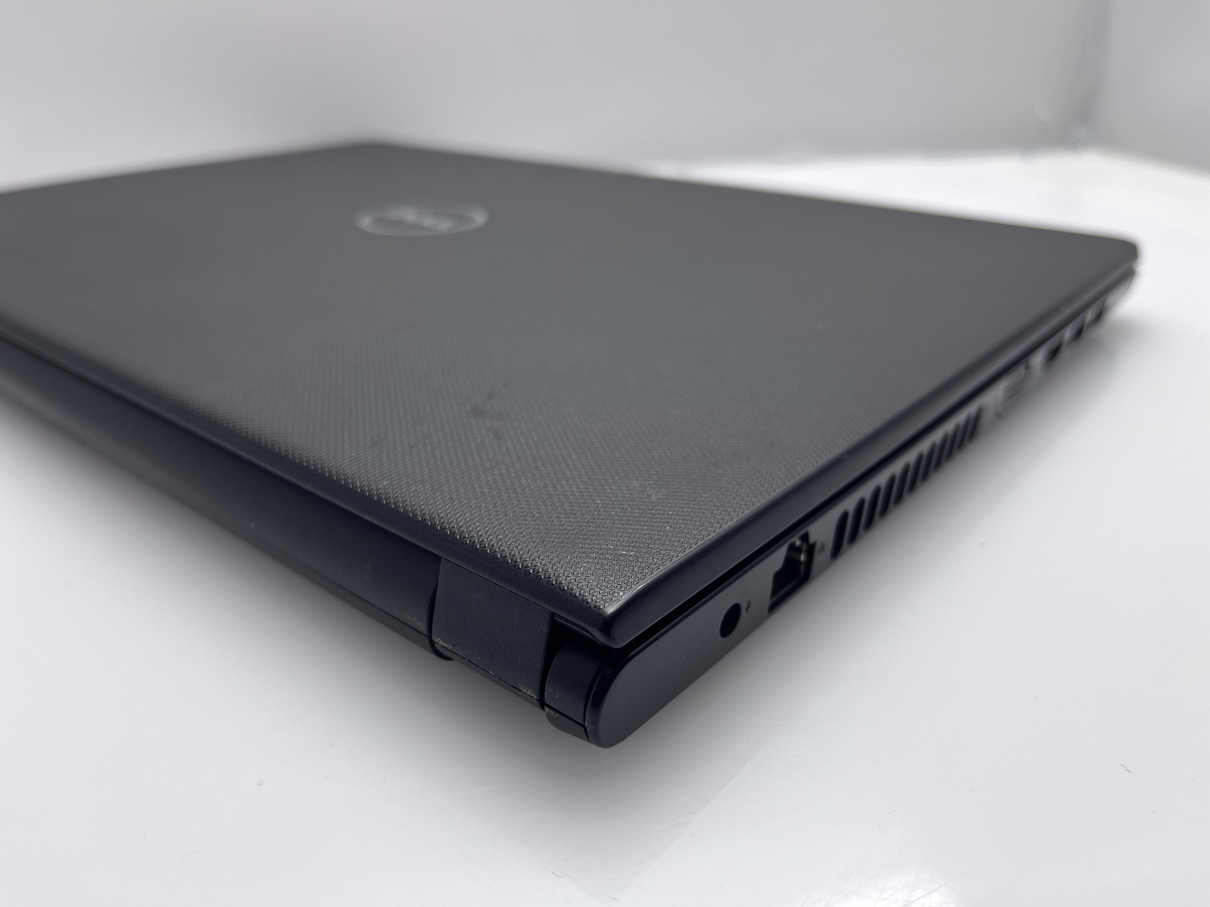 Dell Vostro 15 7th Gen 