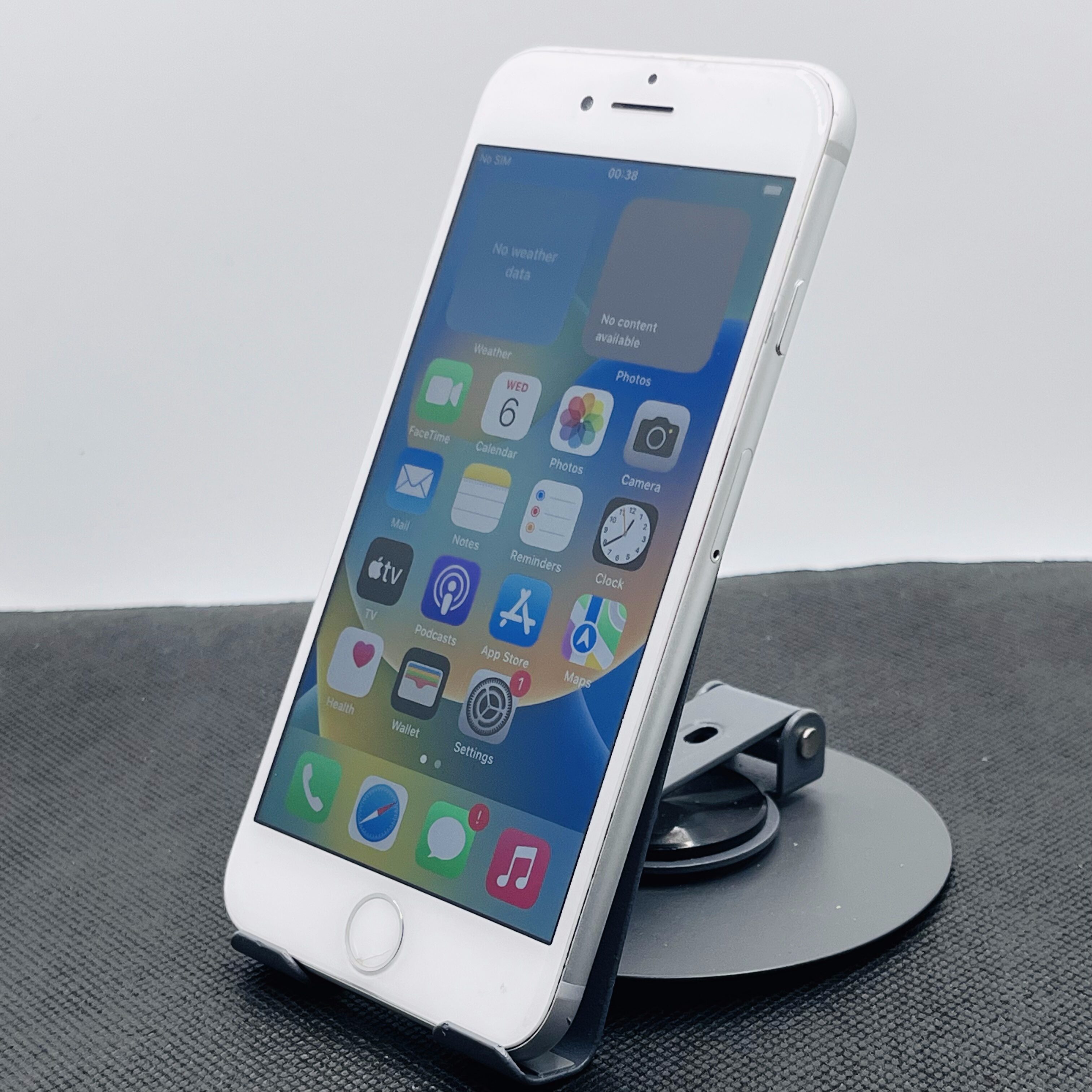 Apple iPhone 8 64GB Silver - Chipped Home Button | Epic Deals SA