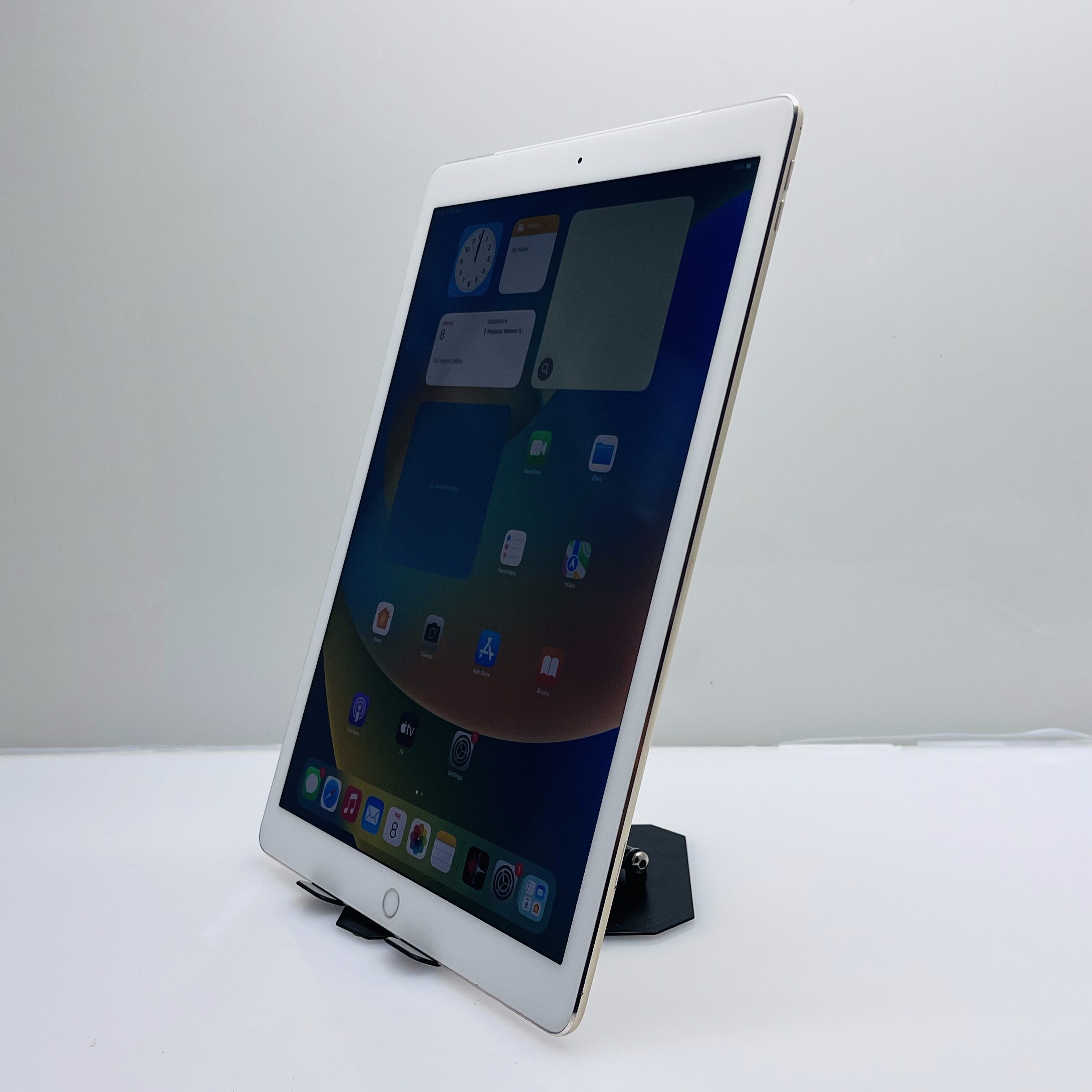 Apple iPad Pro 12.9″ 1st Gen 128GB (Wifi/Cellular) Rose Gold – No