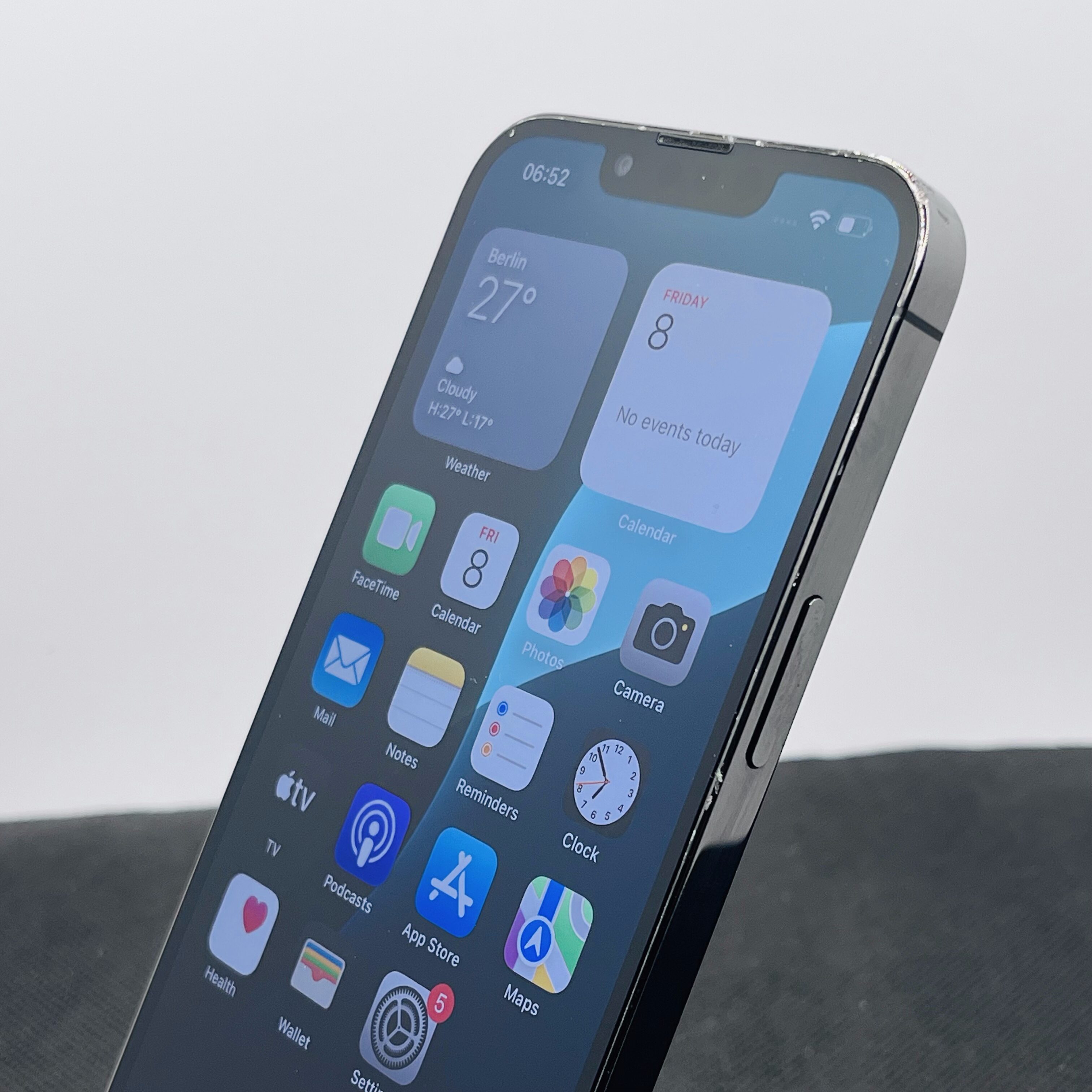 Apple iPhone 13 Pro 256GB Space Gray (12 Month Warranty) - No Face
