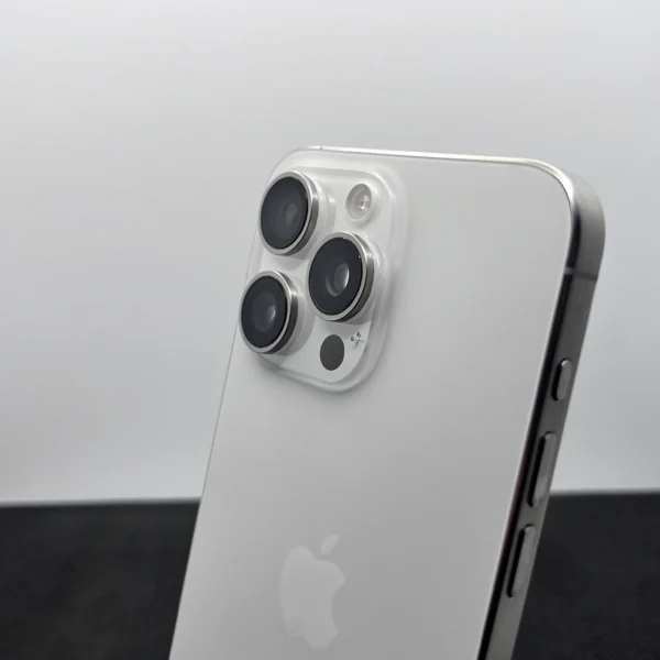 Apple iPhone 15 Pro Max White Titanium (12 Month Warranty) | Epic