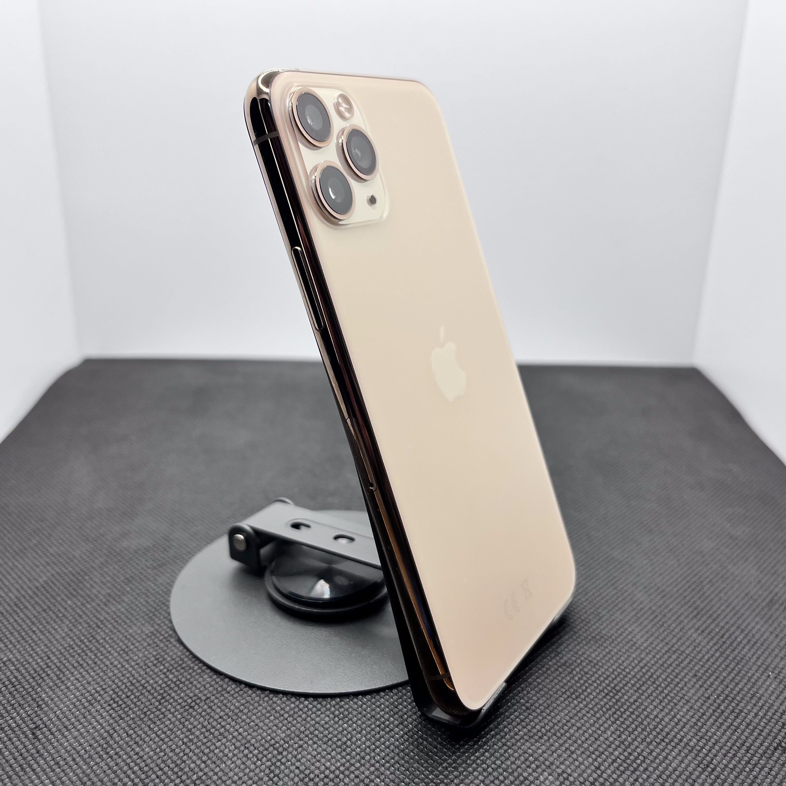 Apple iPhone 11 Pro 64GB Gold (6 Month Warranty) | Epic Deals SA