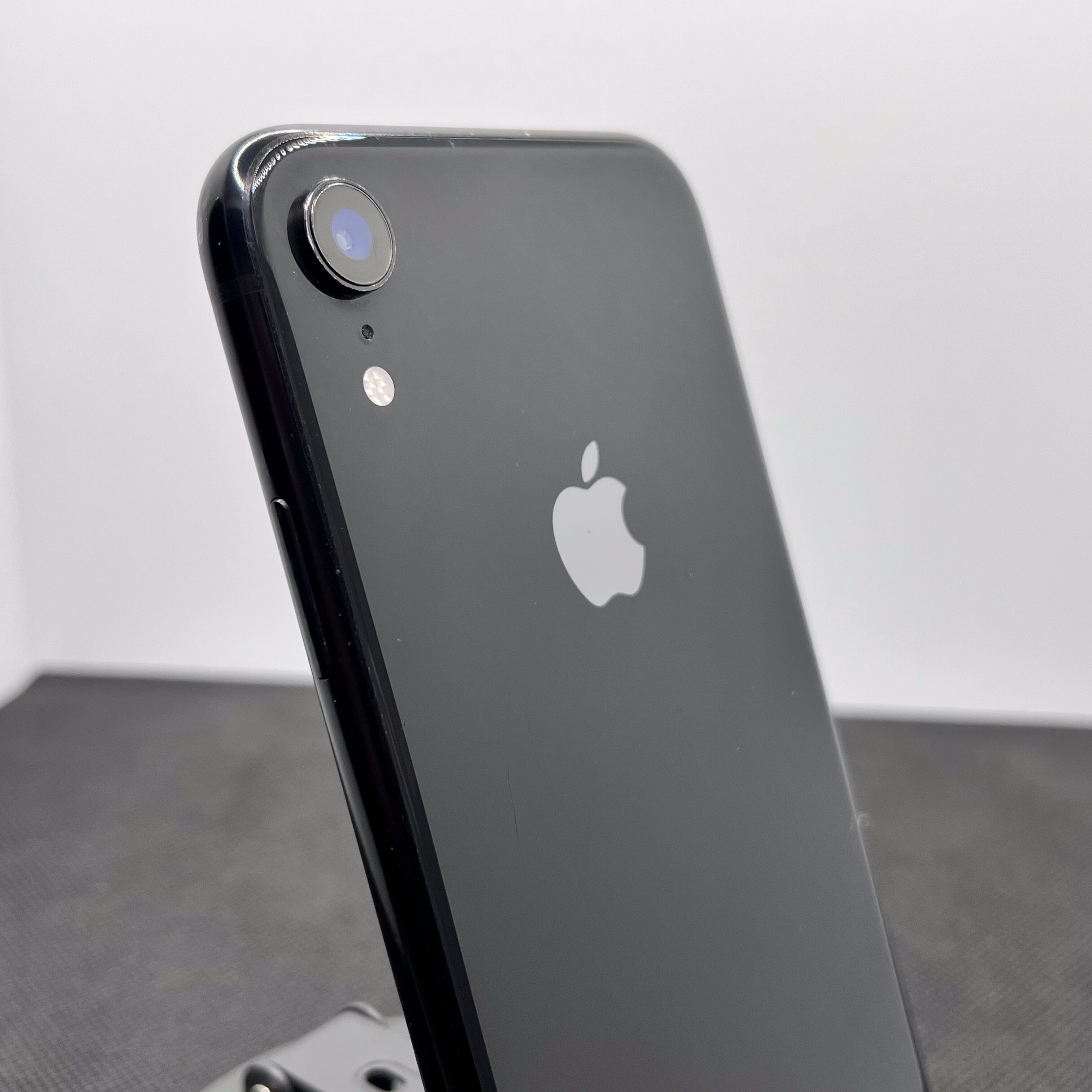 Apple iPhone XR 128GB Black (3 Month Warranty) | Epic Deals SA