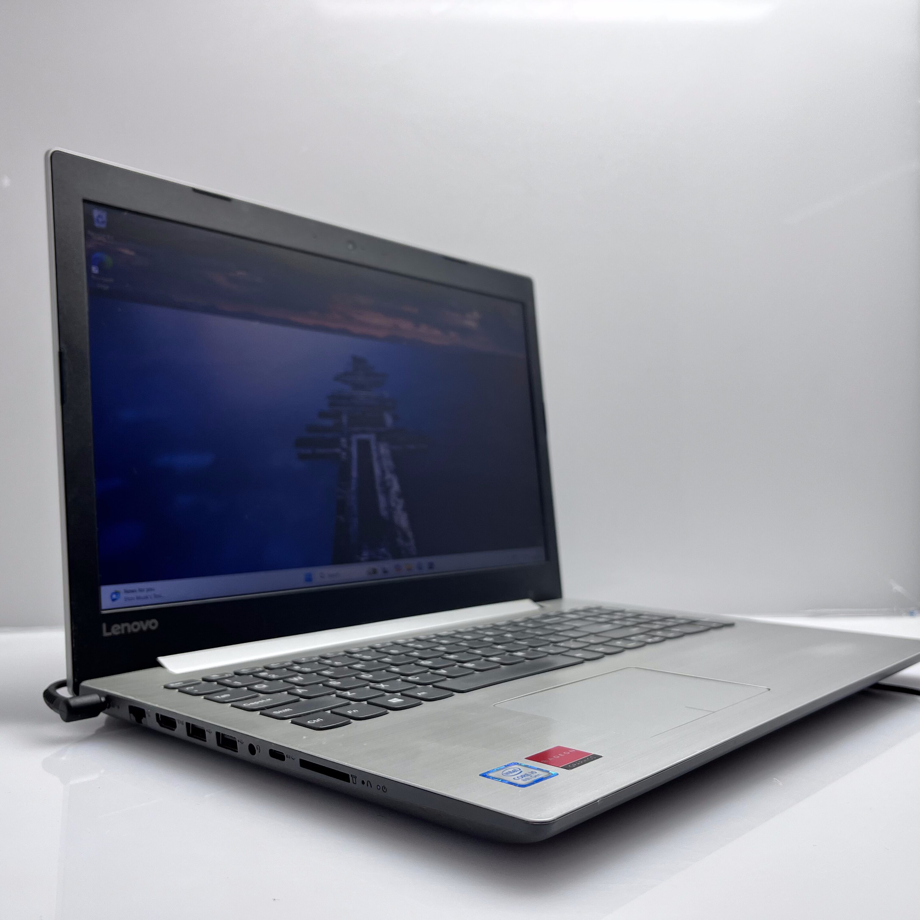 Lenovo IdeaPad 330 