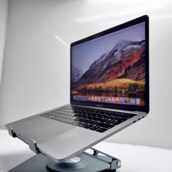 Apple MacBook Pro 
