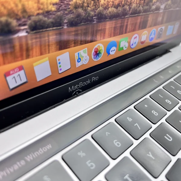 Apple MacBook Pro 