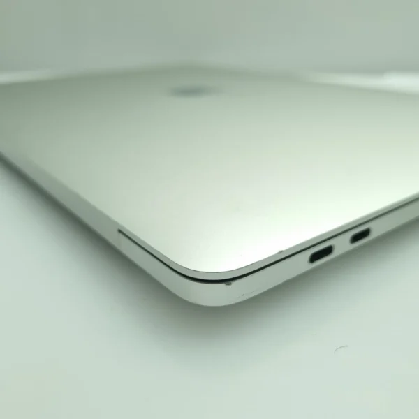 MacBook Pro 15-Inch 