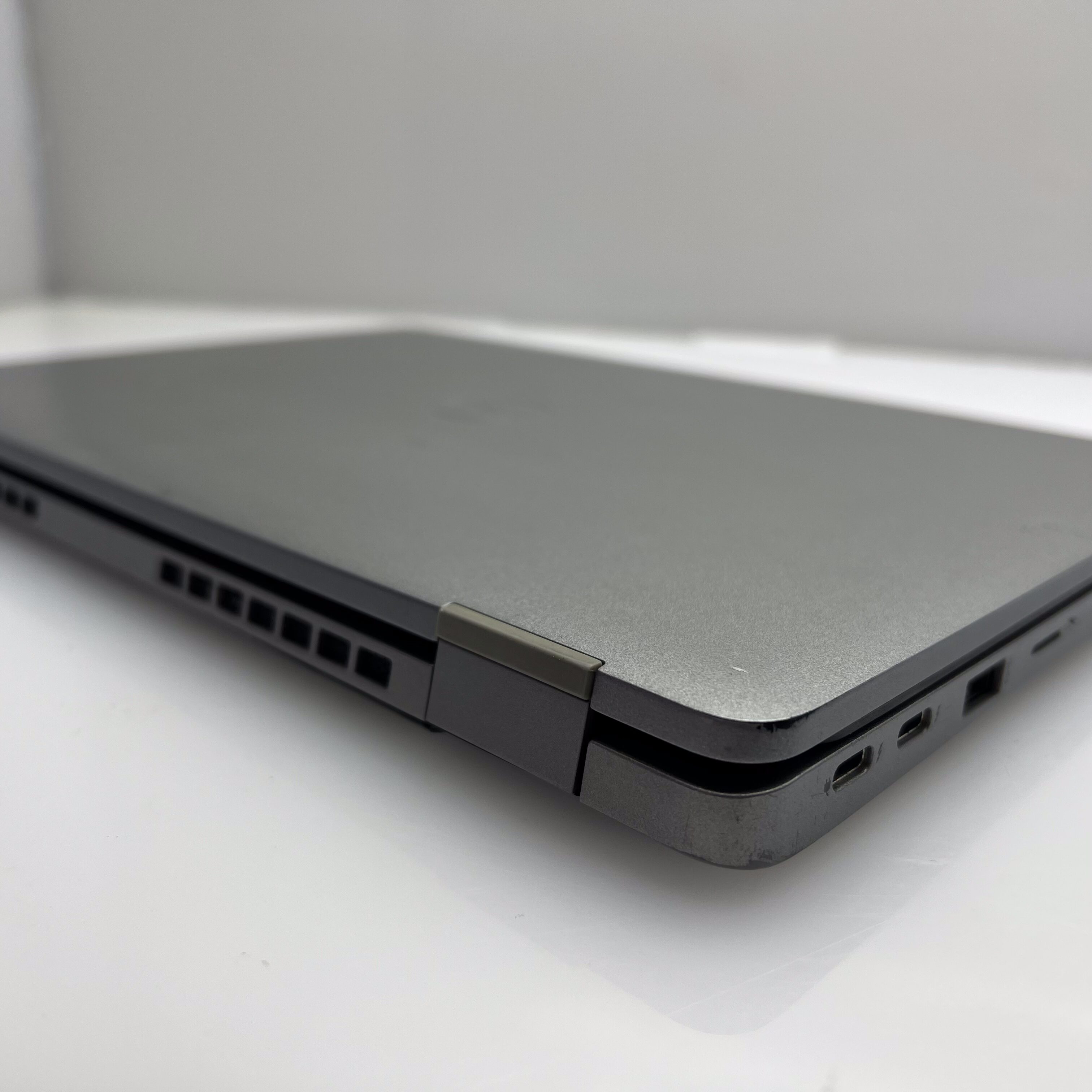 Dell Latitude 5320 11th Gen "Core i7" 32GB RAM 512GB NVME SSD Silver - Image 8