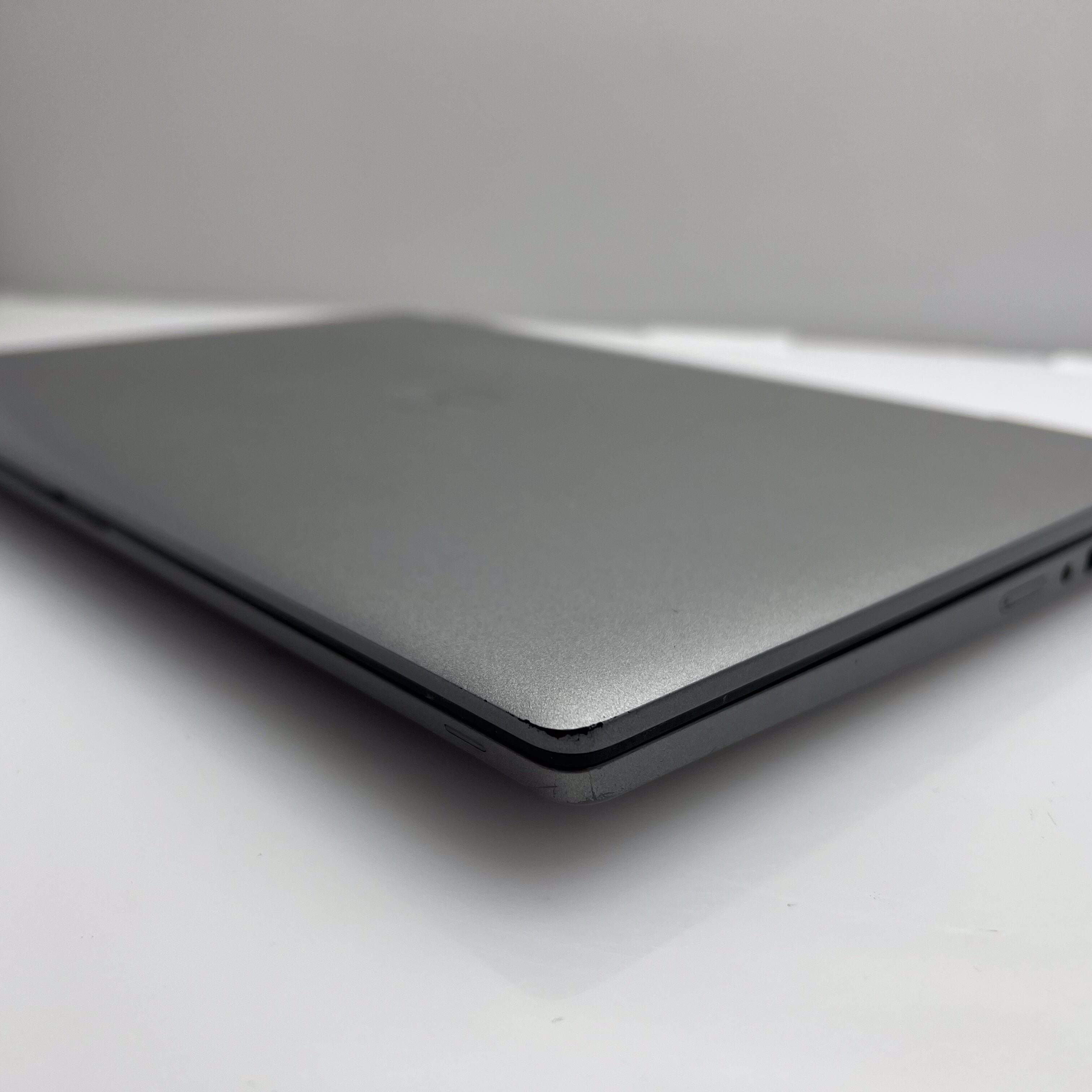 Dell Latitude 5320 11th Gen "Core i7" 32GB RAM 512GB NVME SSD Silver - Image 6