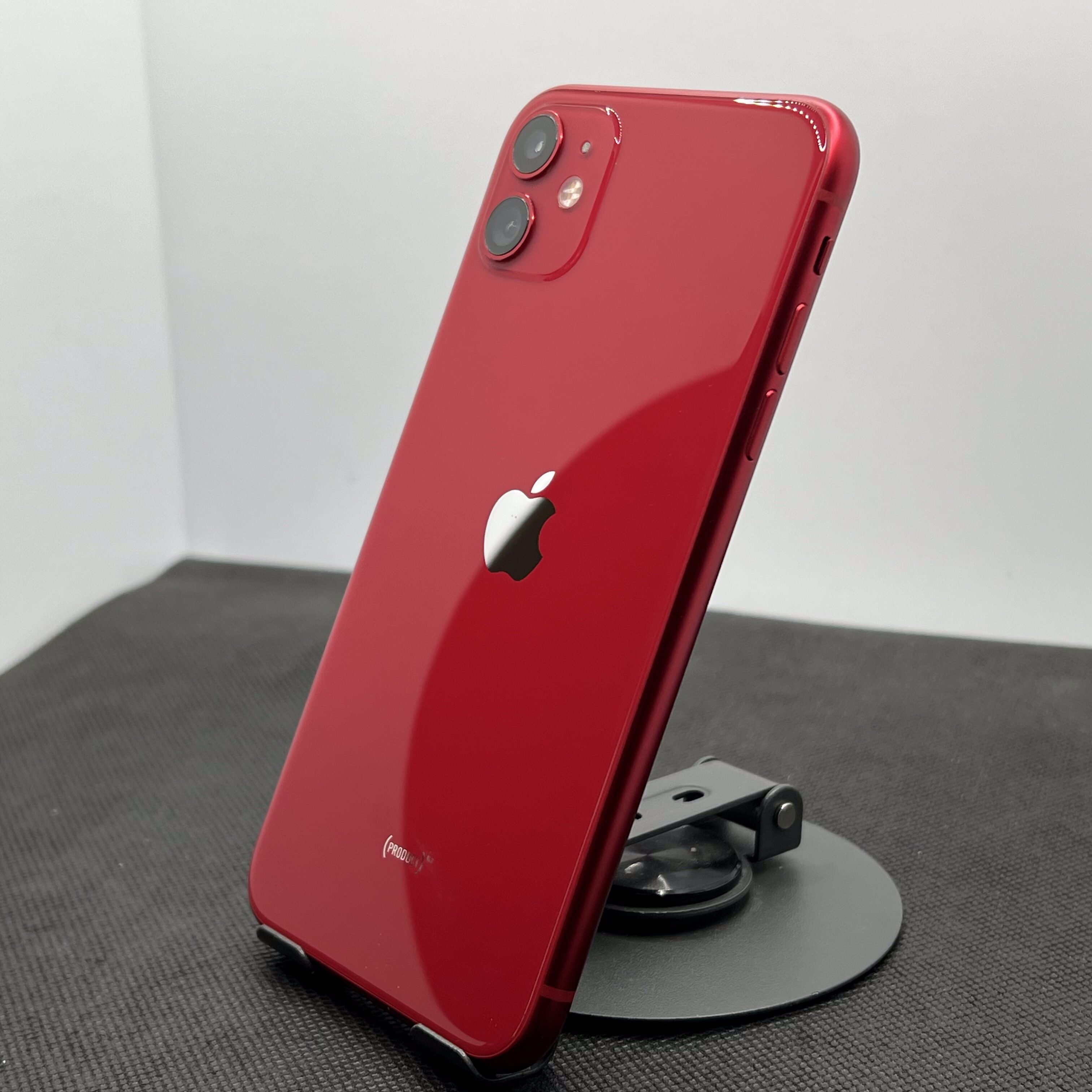 Apple iPhone 11 (PRODUCT(RED)) ケース付き Apple iPhone 11 64GB Product Red (6 Month Warranty) | Epic Deals SA