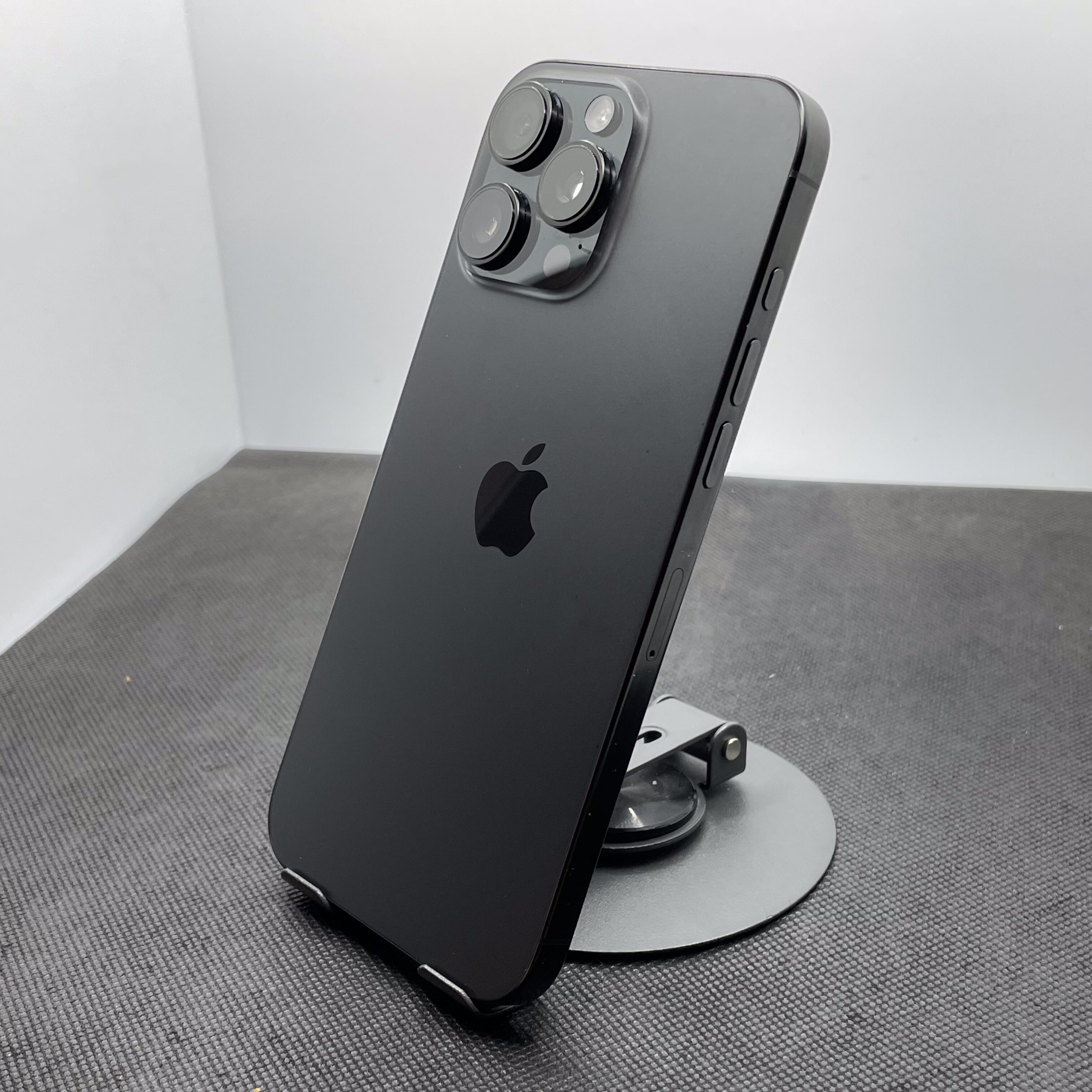Apple iPhone 16 Pro Max 256GB Black Titanium (12 Month Warranty