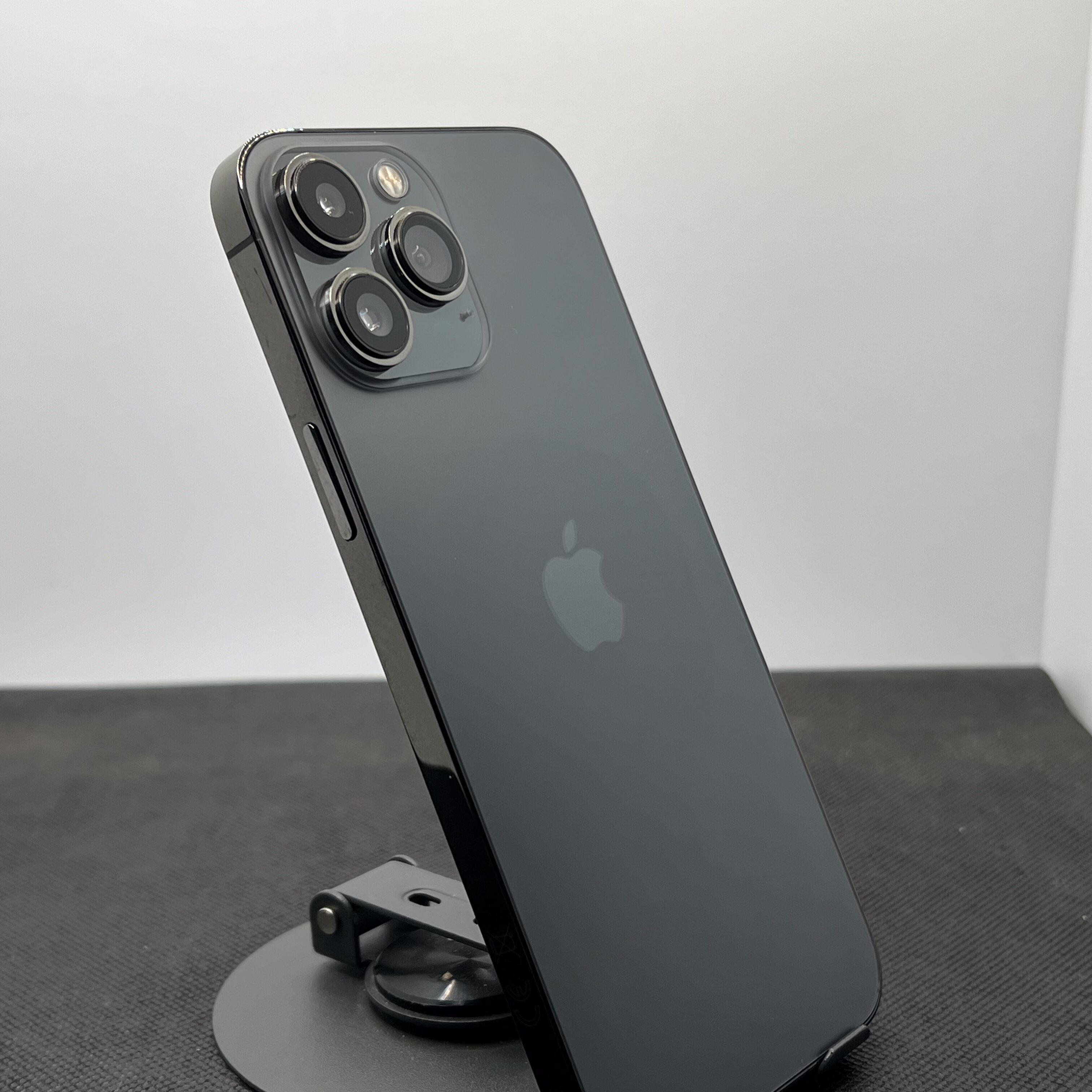 Apple iPhone 13 Pro Max 256GB Graphite (12 Month Warranty) | Epic