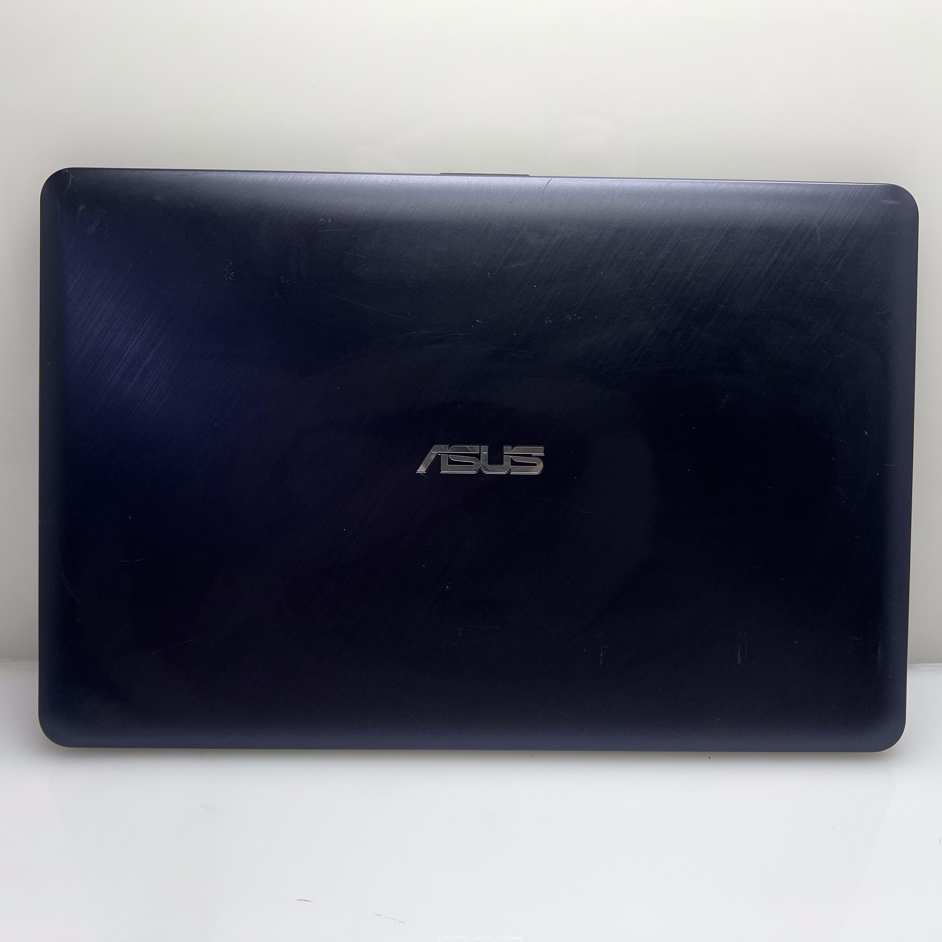 Asus X543U "Core i7" 1.80GHz 8GB RAM 256GB SSD Black - Bright Spots - Image 11