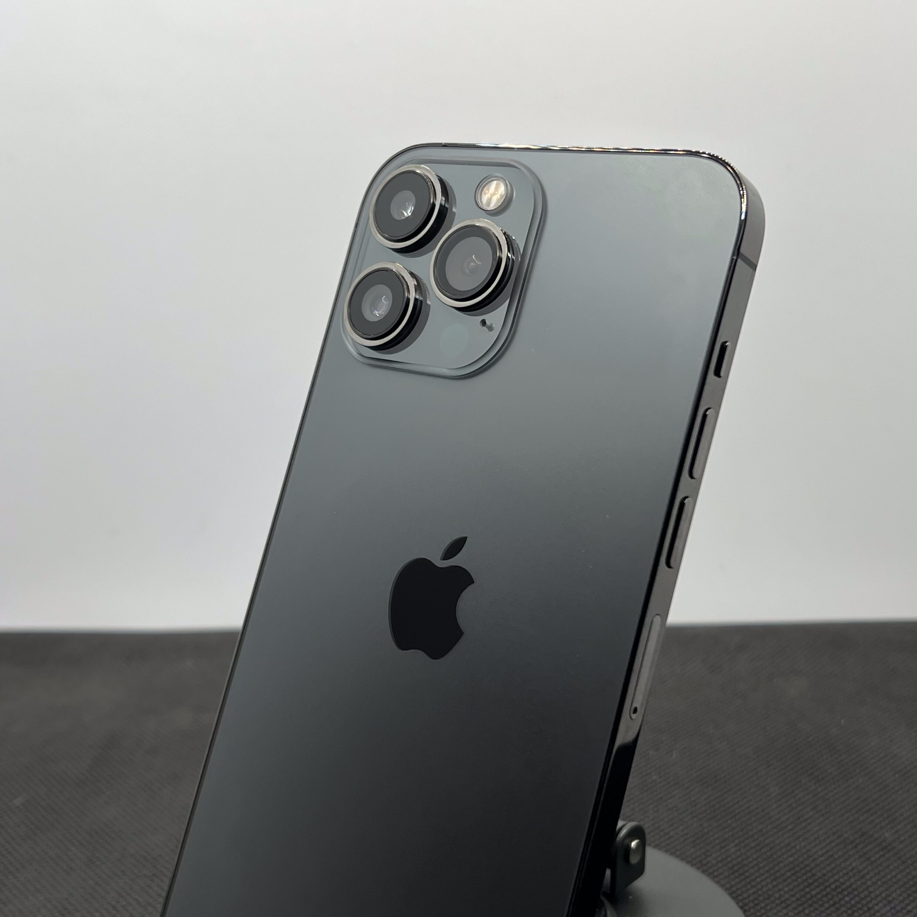 Apple iPhone 13 Pro Max 256GB Graphite (12 Month Warranty) | Epic