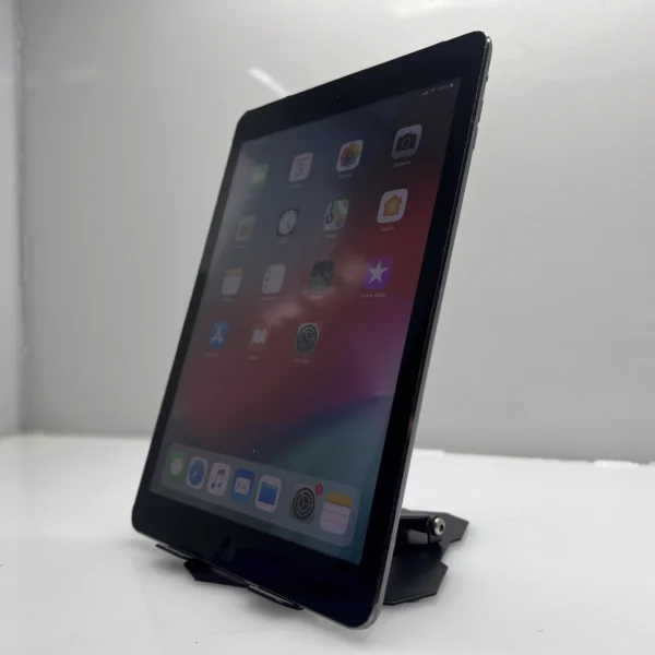 Apple iPad Air 64GB (Wifi/Cell) Silver | Epic Deals SA