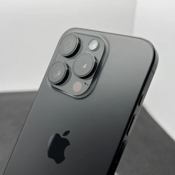 Apple iPhone 15 Pro 256GB Black Titanium (12 Month Warranty