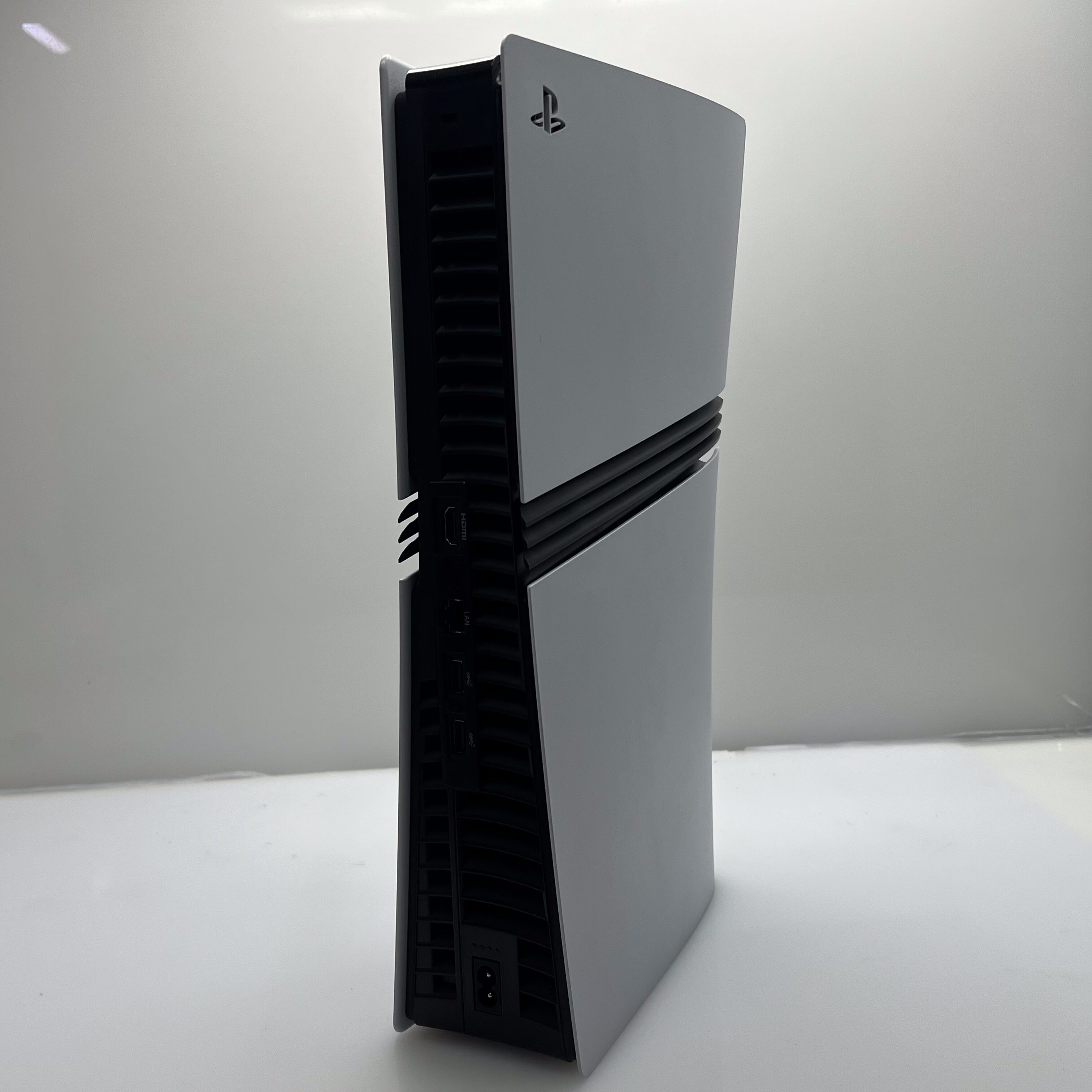 Playstation 5 Pro 2TB White + 1 Controller + 1 HDMI Cable + 1 Power Cable (12 Month Warranty) - Image 3