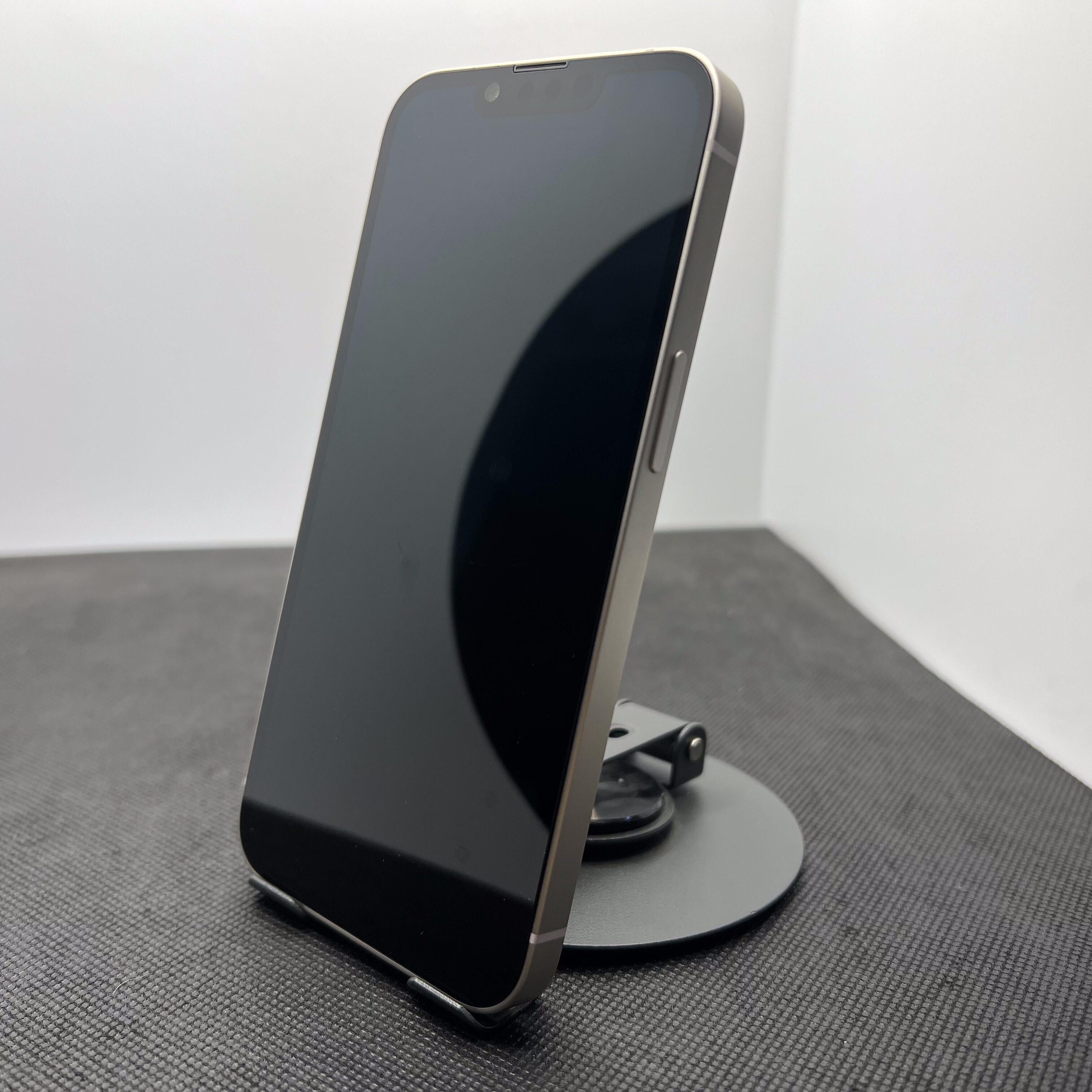 Apple iPhone 14 128GB Starlight (6 Month Warranty) - Image 6