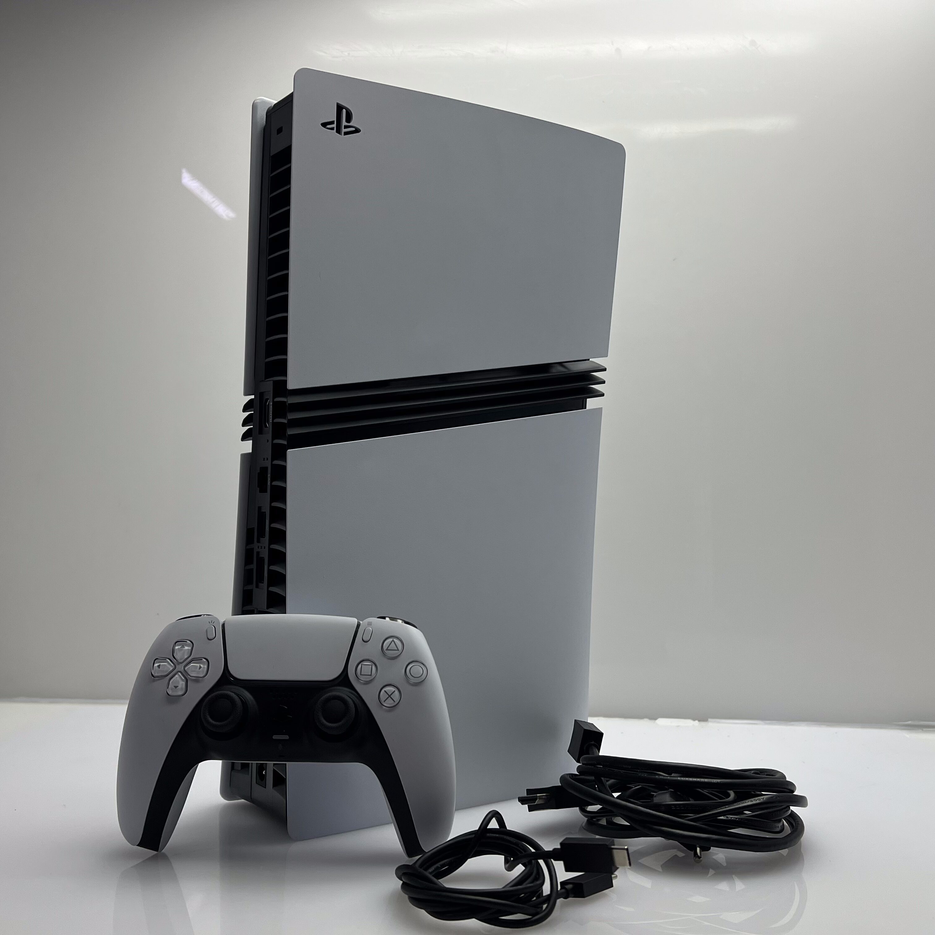 Playstation 5 Pro 2TB White + 1 Controller + 1 HDMI Cable + 1 Power Cable (12 Month Warranty) - Image 6