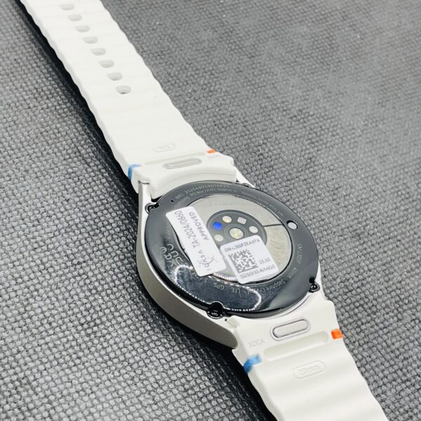 Samsung Galaxy Watch 7 40mm LTE Cream (3 Month Warranty) – Mint Condition - Image 8