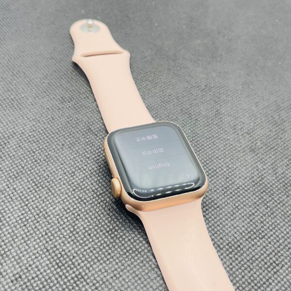 Apple Watch SE 1st Gen 40mm GPS Only Rose Gold (3 Month Warranty) - Image 5