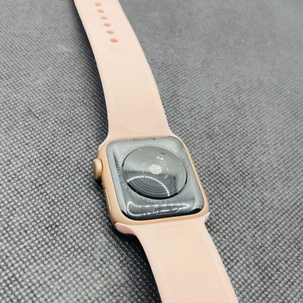 Apple Watch SE 1st Gen 40mm GPS Only Rose Gold (3 Month Warranty) - Image 8