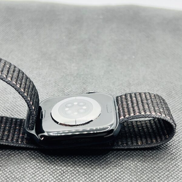 Apple Watch Series 10 46mm GPS Only Jet Black (6 Month Warranty) - With Black Nylon Straps - Image 6