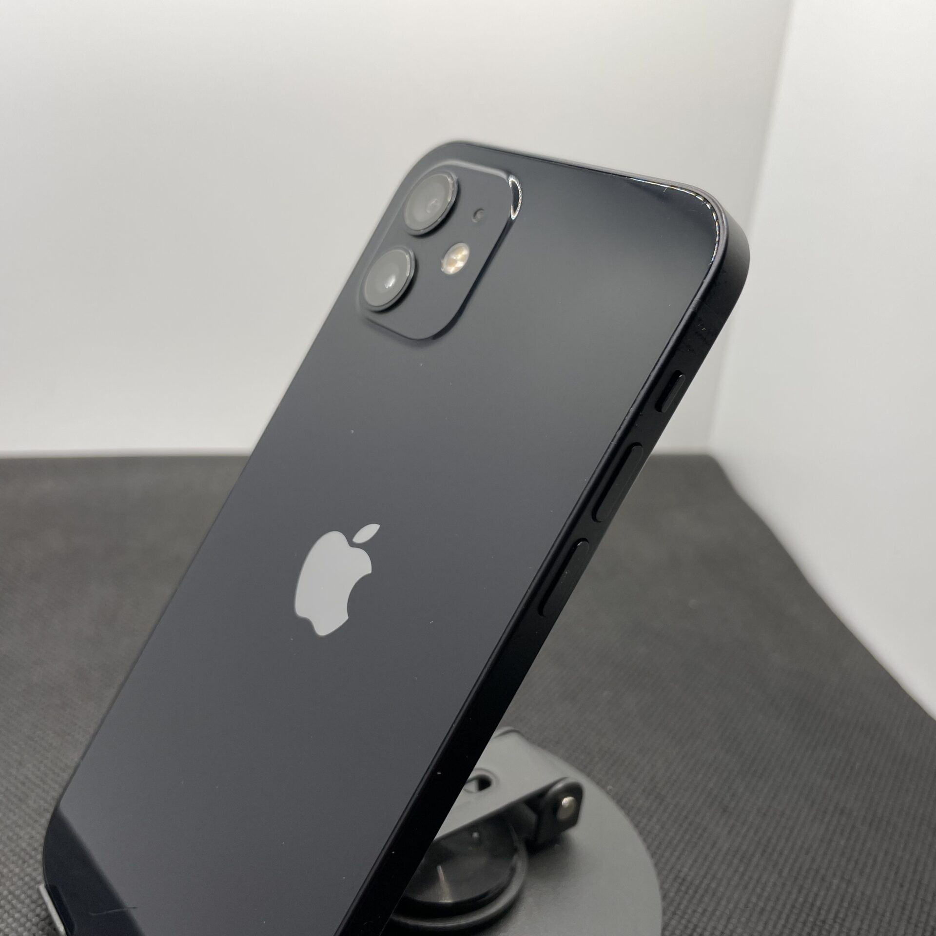 Apple iPhone 12 128GB Midnight (6 Month Warranty) | Epic Deals SA
