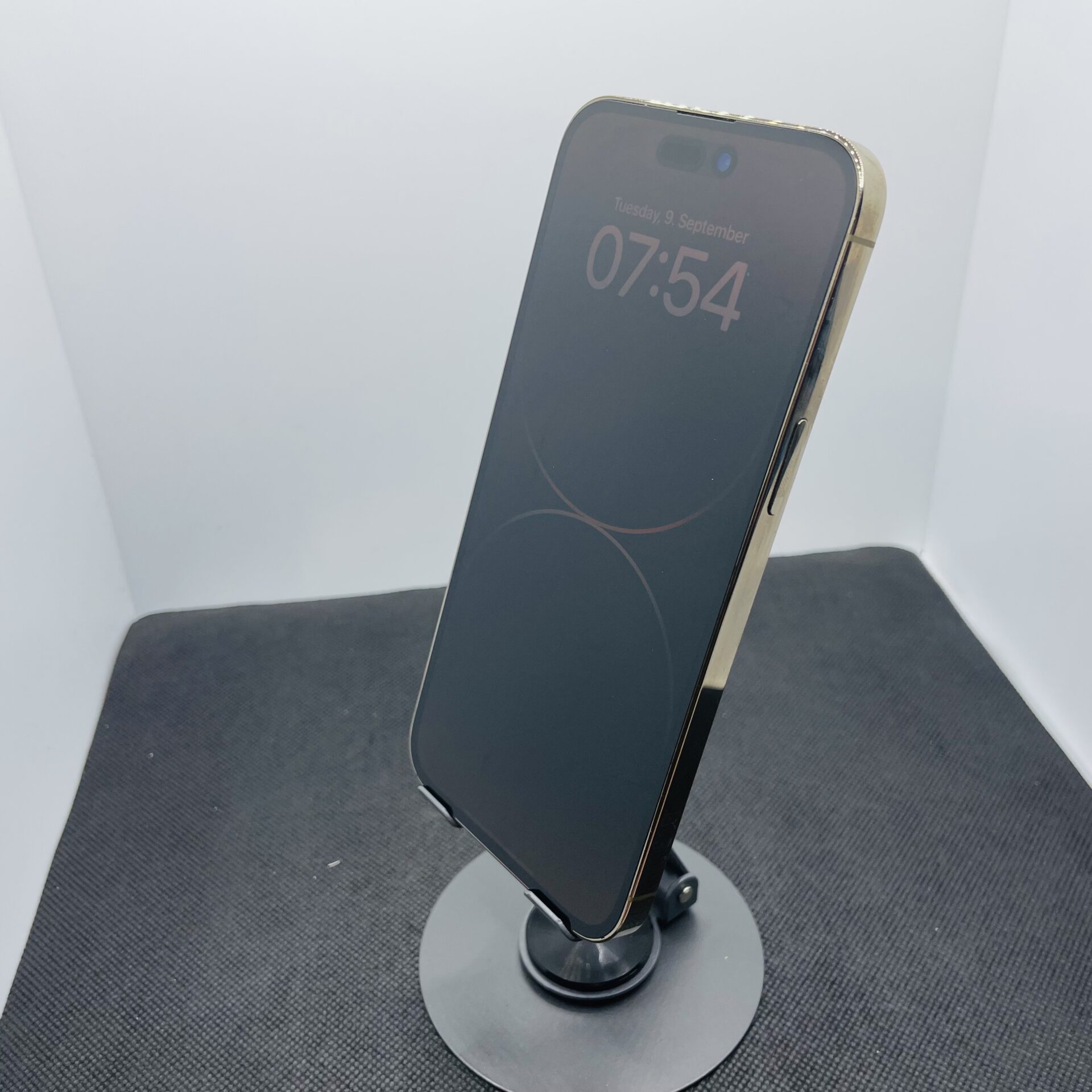 Apple iPhone 14 Pro Max 128GB Gold (12 Month Warranty) - Minor LCD Burn - Image 7