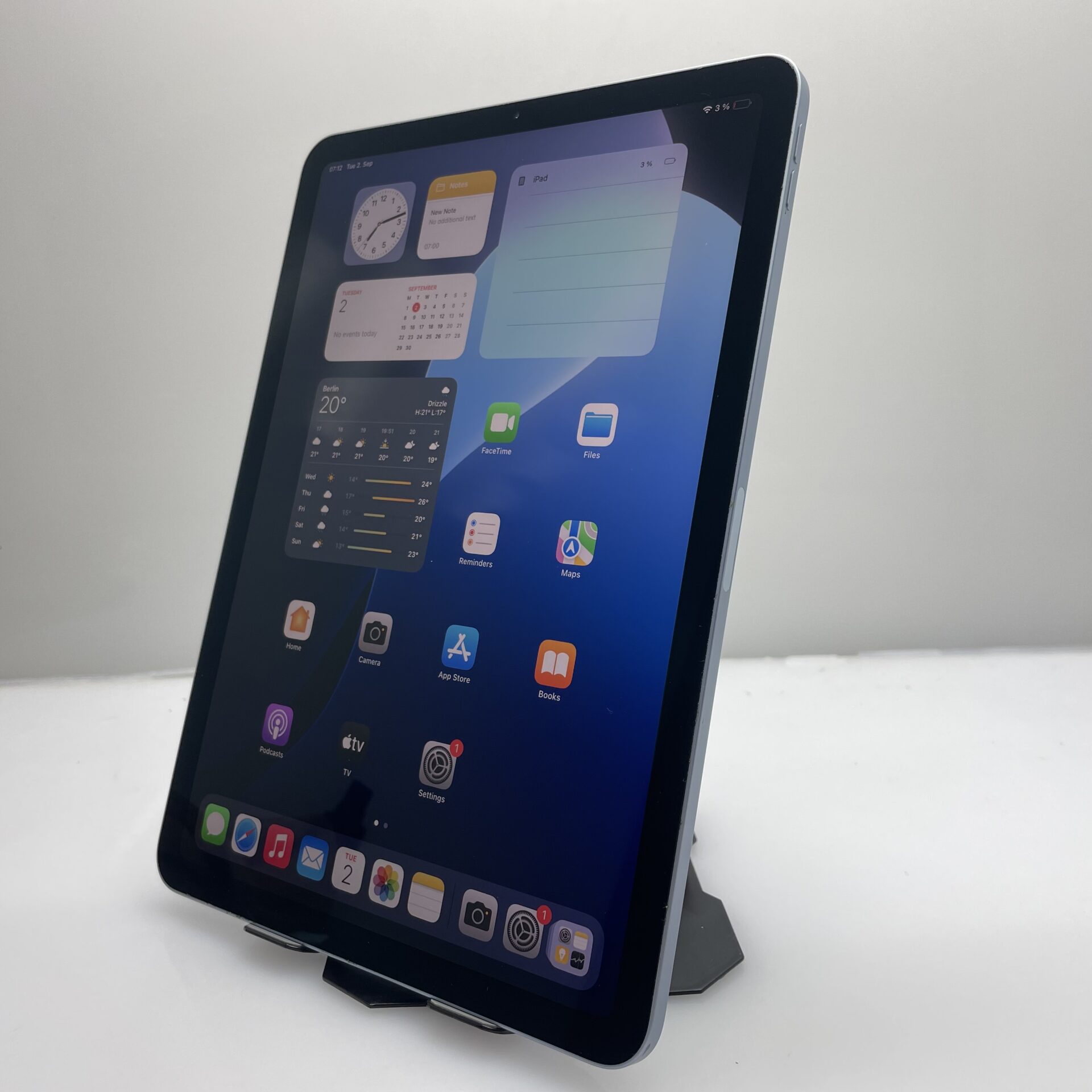 Apple iPad Air 4th Gen 64GB (Wifi Only) (3 Month Warranty) | Epic