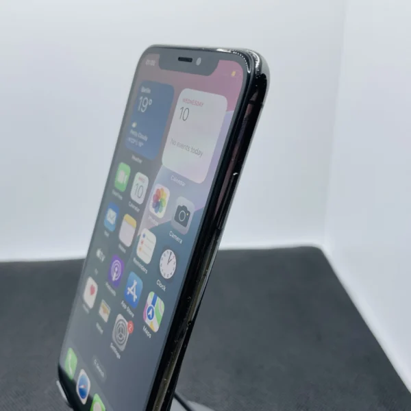 Apple iPhone XS 256GB Space Gray (3 Month Warranty) - No Face ID