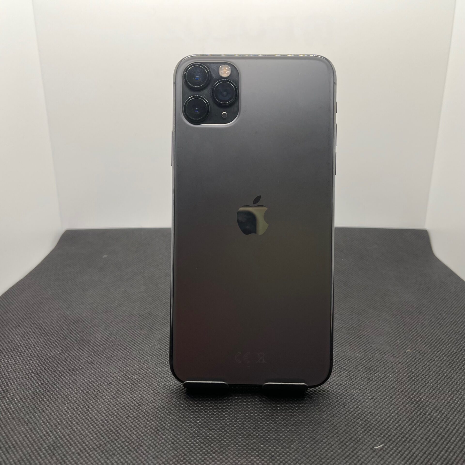 Apple iPhone 11 Pro Max 256GB Graphite (Month Warranty) - No Face