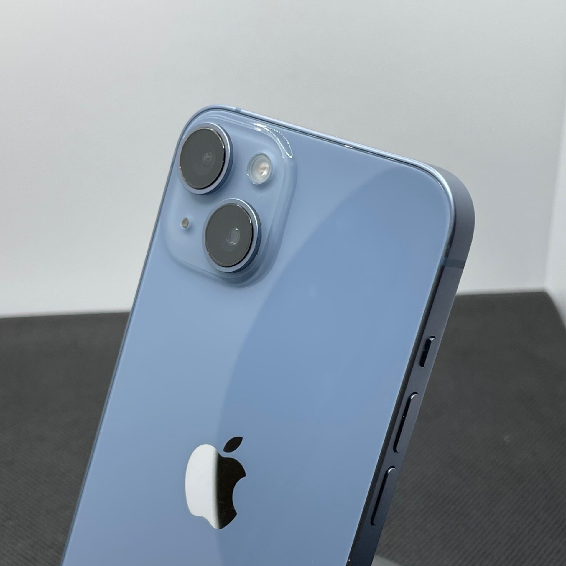 Apple iPhone 14 128GB Blue (12 Month Warranty) | Epic Deals SA