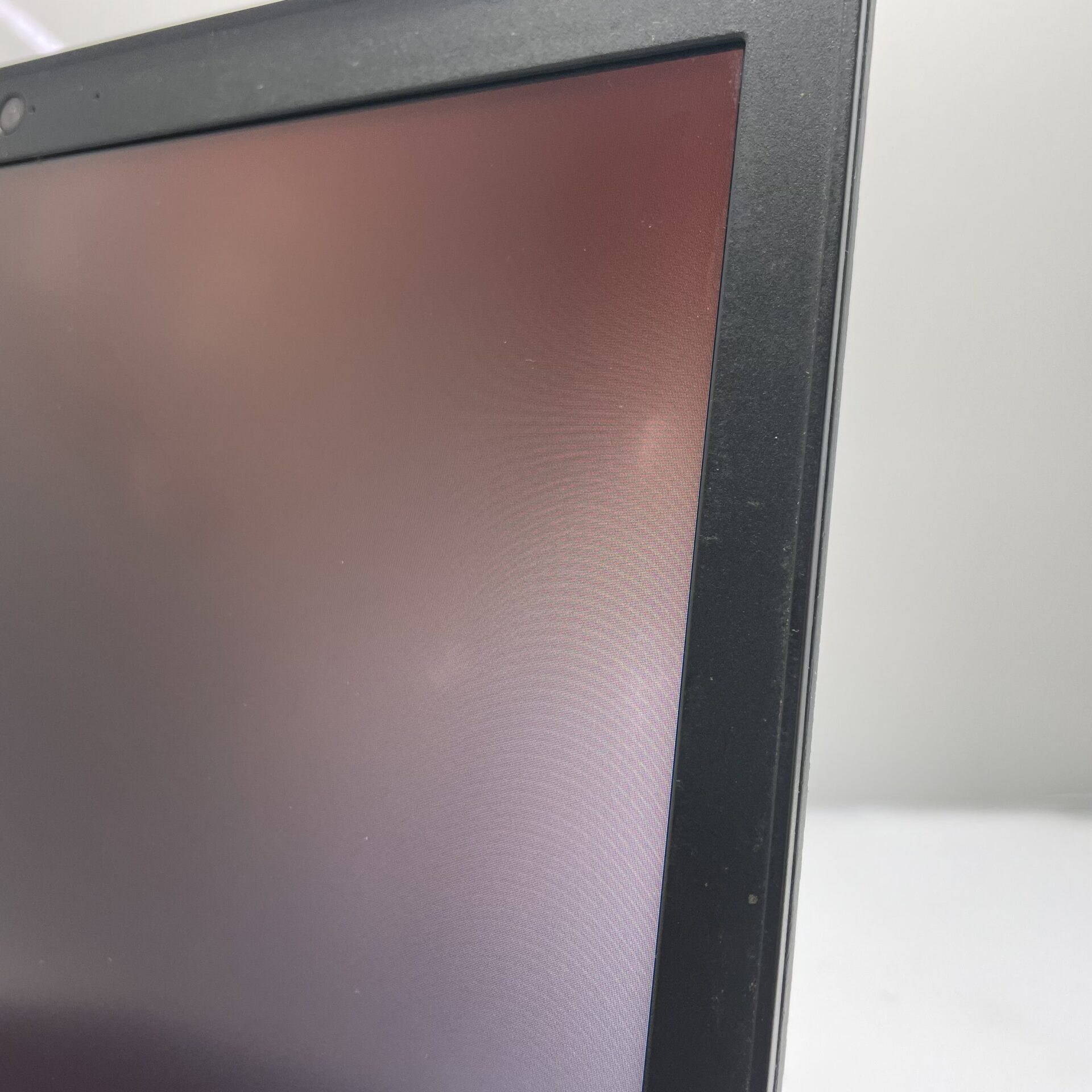 Lenovo ThinkPad X250 UltraBook "Core i5" 8GB RAM 1TB HDD + 16GB SSD Black - Bright Spots | Cracked Casing - Image 12