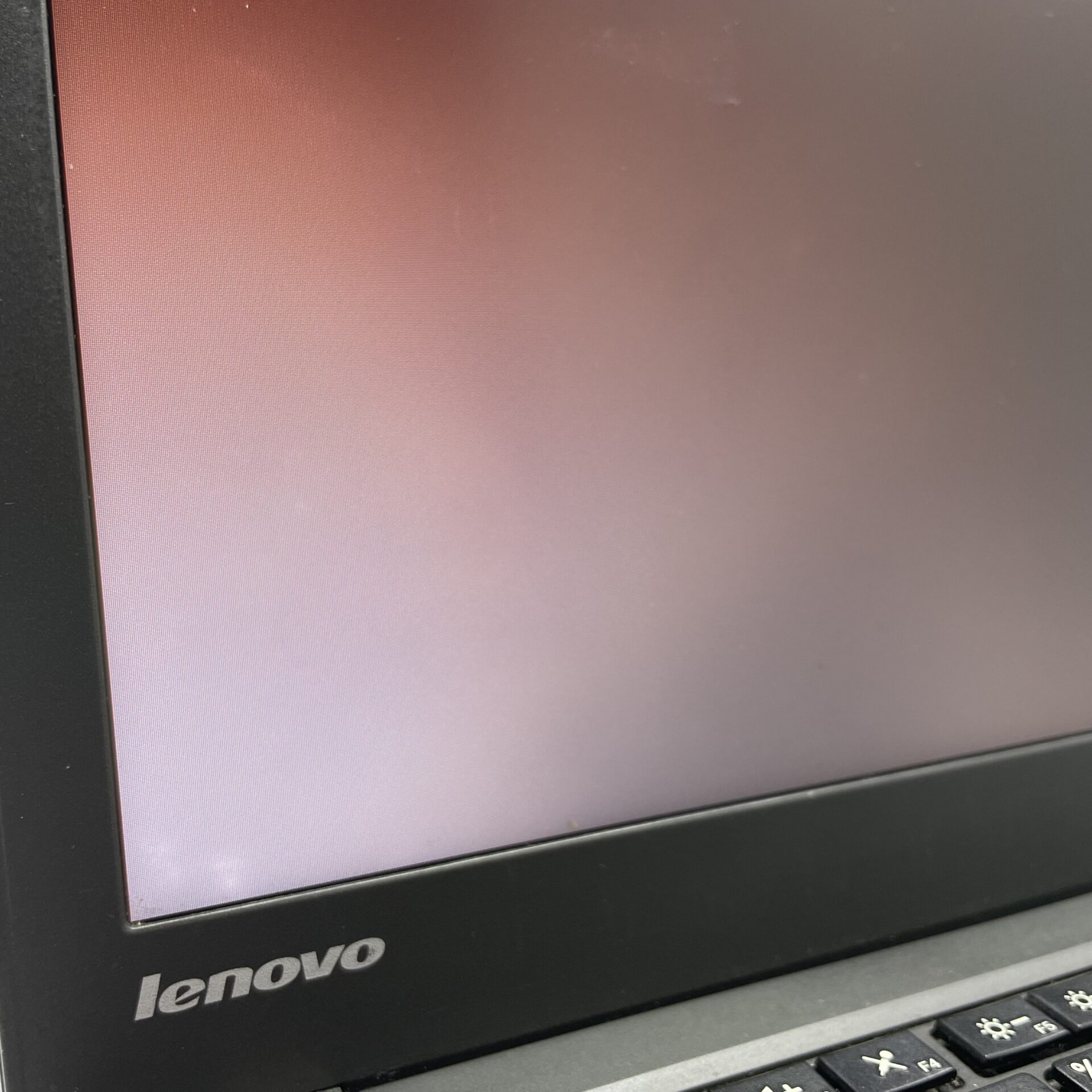 Lenovo ThinkPad X250 UltraBook "Core i5" 8GB RAM 1TB HDD + 16GB SSD Black - Bright Spots | Cracked Casing - Image 11