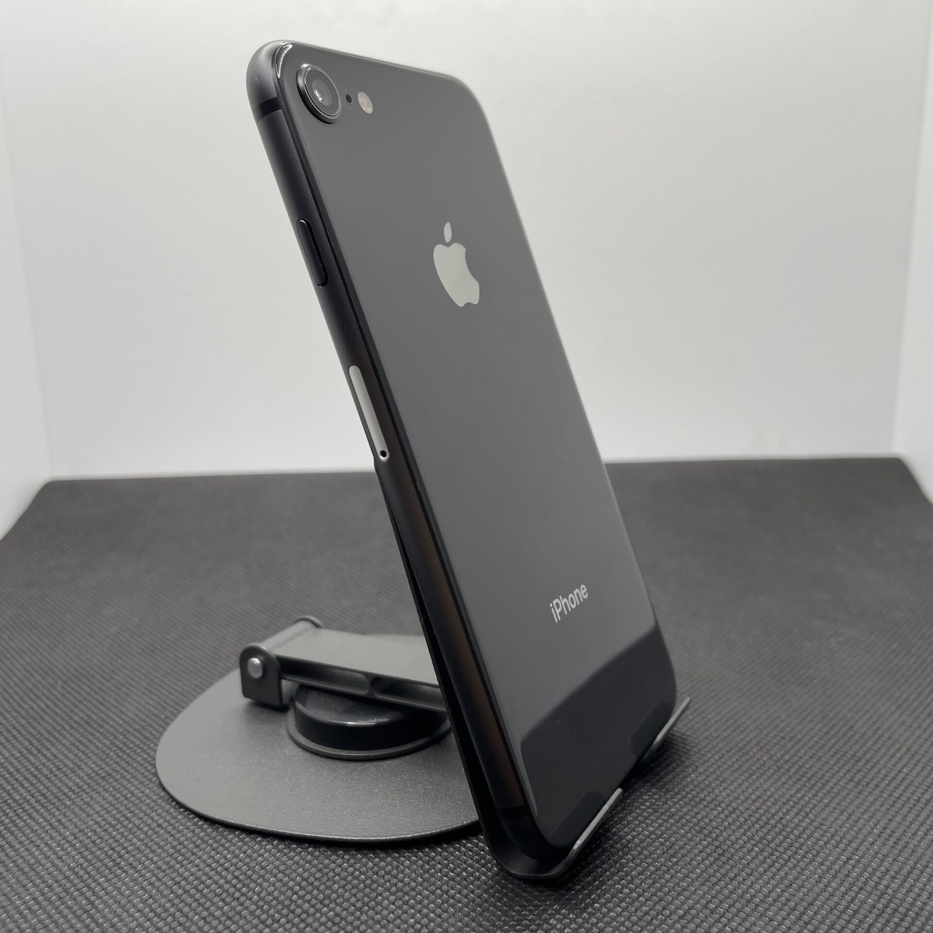 Apple iPhone 8 64GB Space Gray | Epic Deals SA
