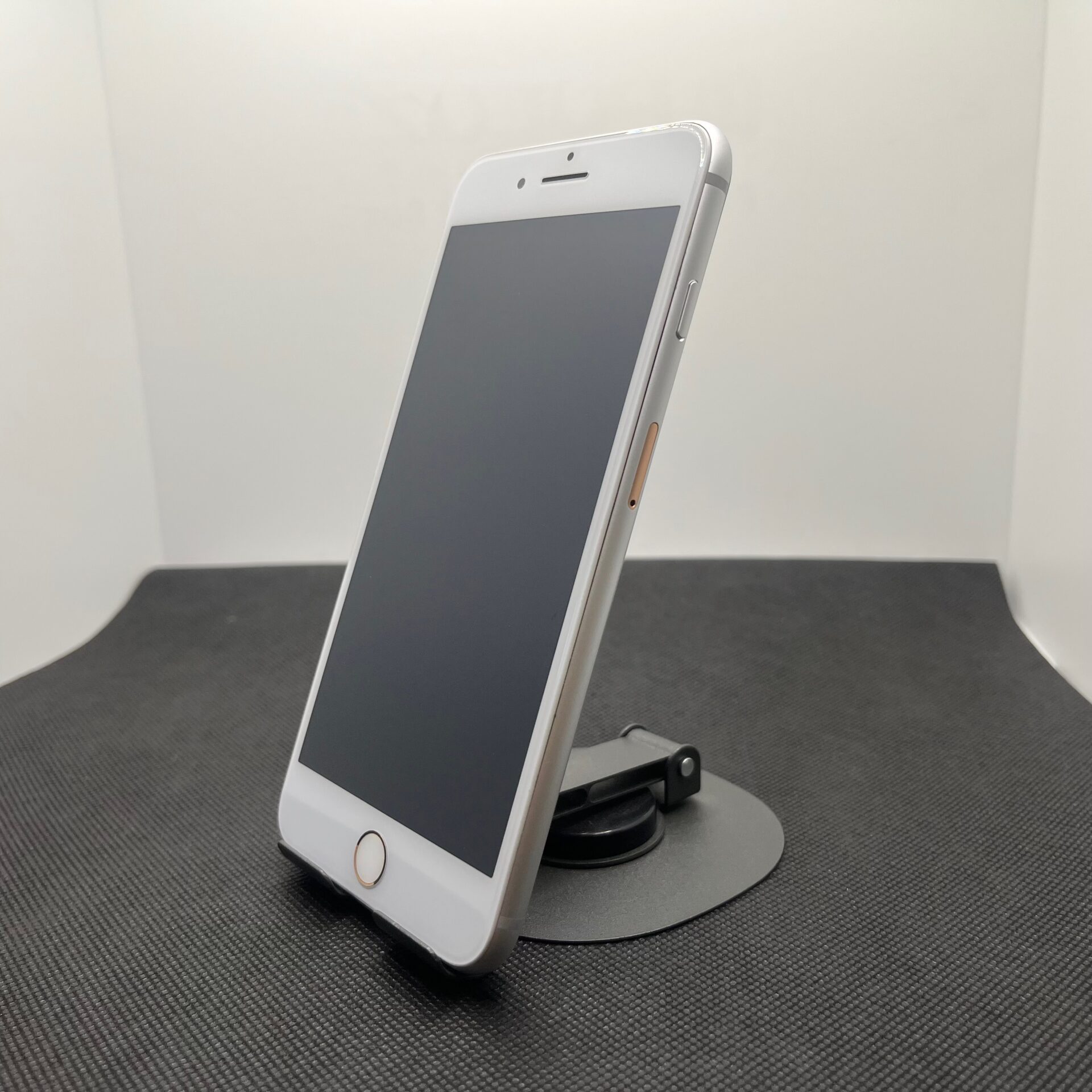Apple iPhone 8 Plus 64GB White - No Home Button | No touch ID - Image 7